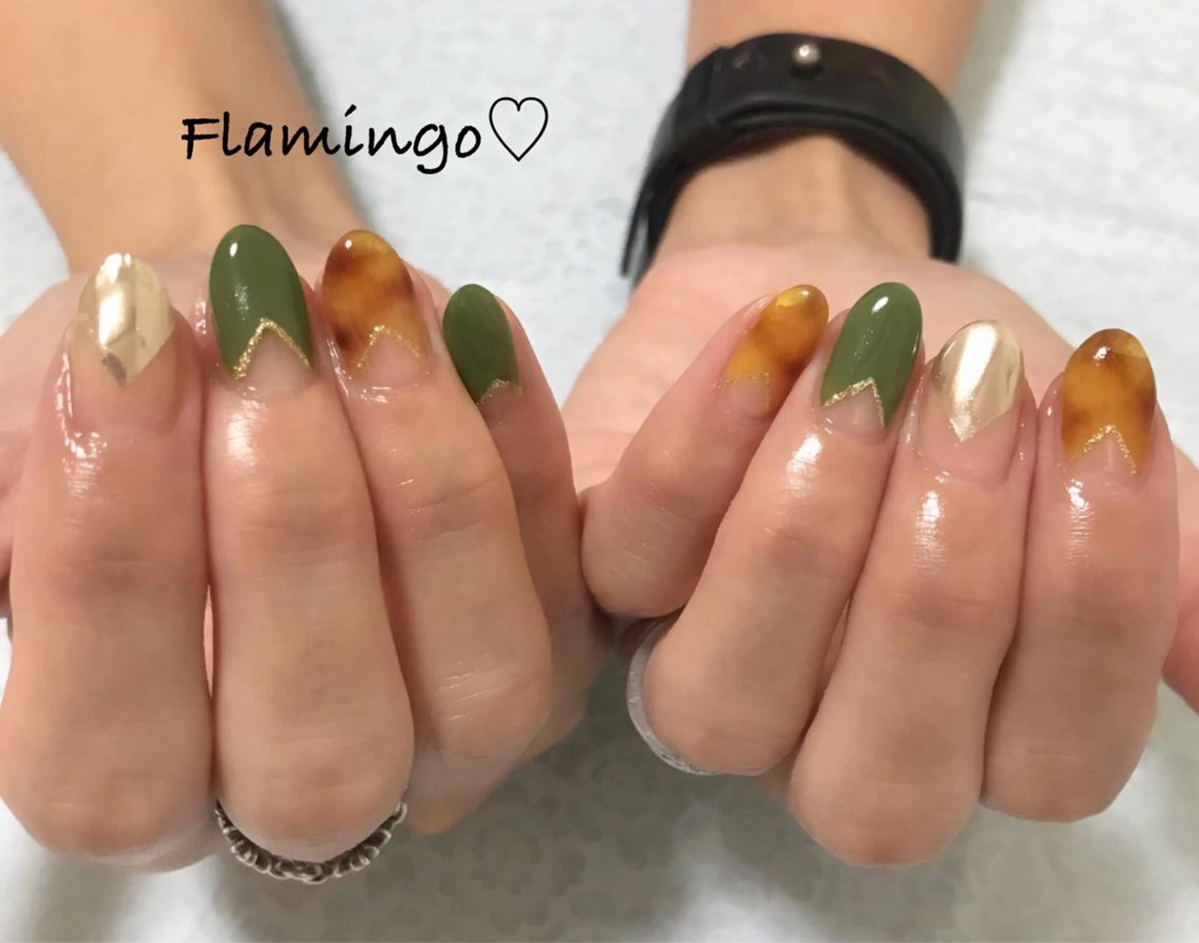 ネイル べっ甲ネイル フレンチネイル ミラーネイル ニュアンスネイル フィルイン／自爪育成 ／爪に優しい施術のネイルデザイン