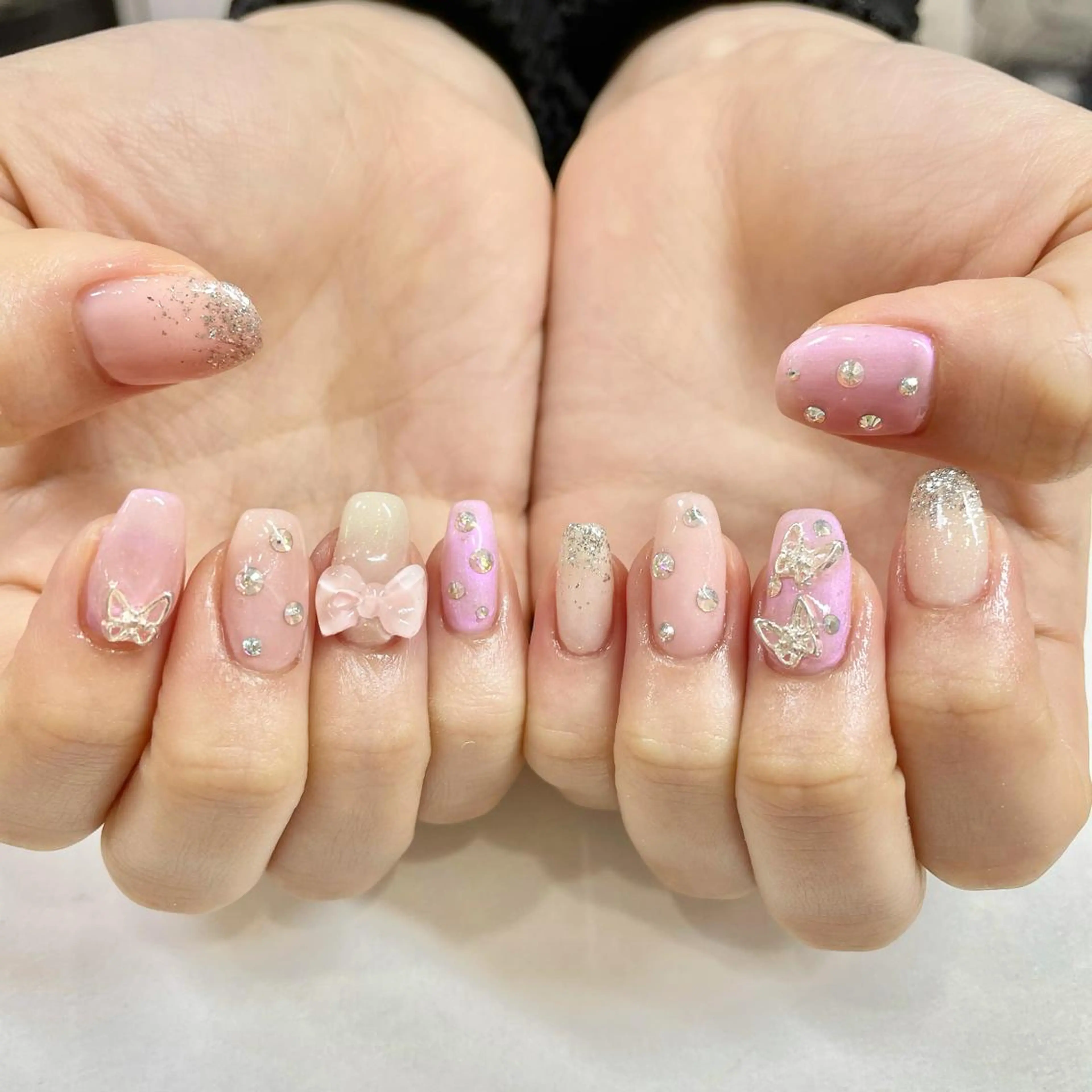 ネイル オーロラネイル ピンク 🎀AYAKO 🎀中韓ネイルのネイルデザイン