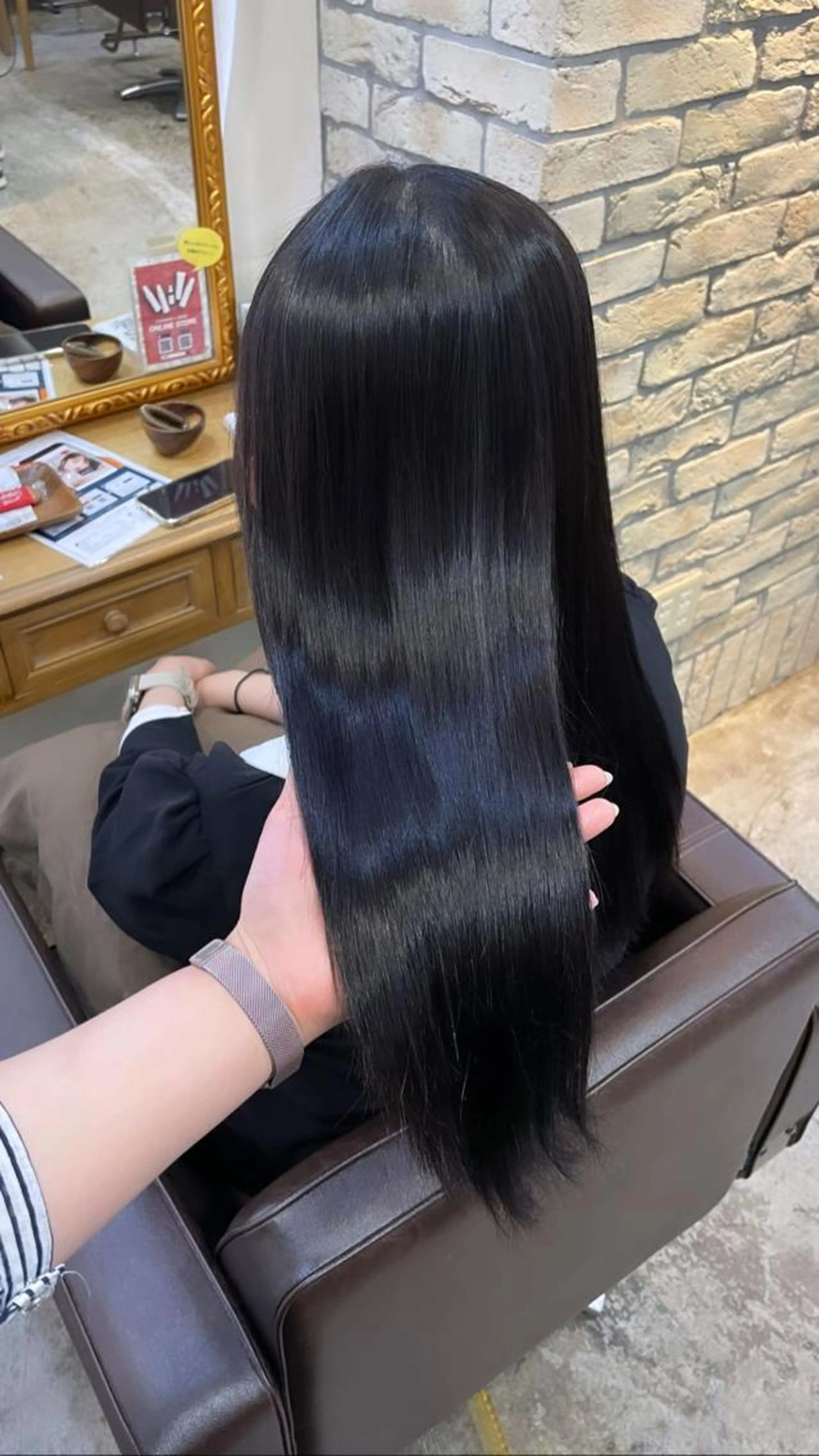 【前髪のうねりが気になる方❗️】前髪縮毛矯正＋小顔カット＋カラー＋TOKIOトリートメント🔥2回目以降¥19900の写真