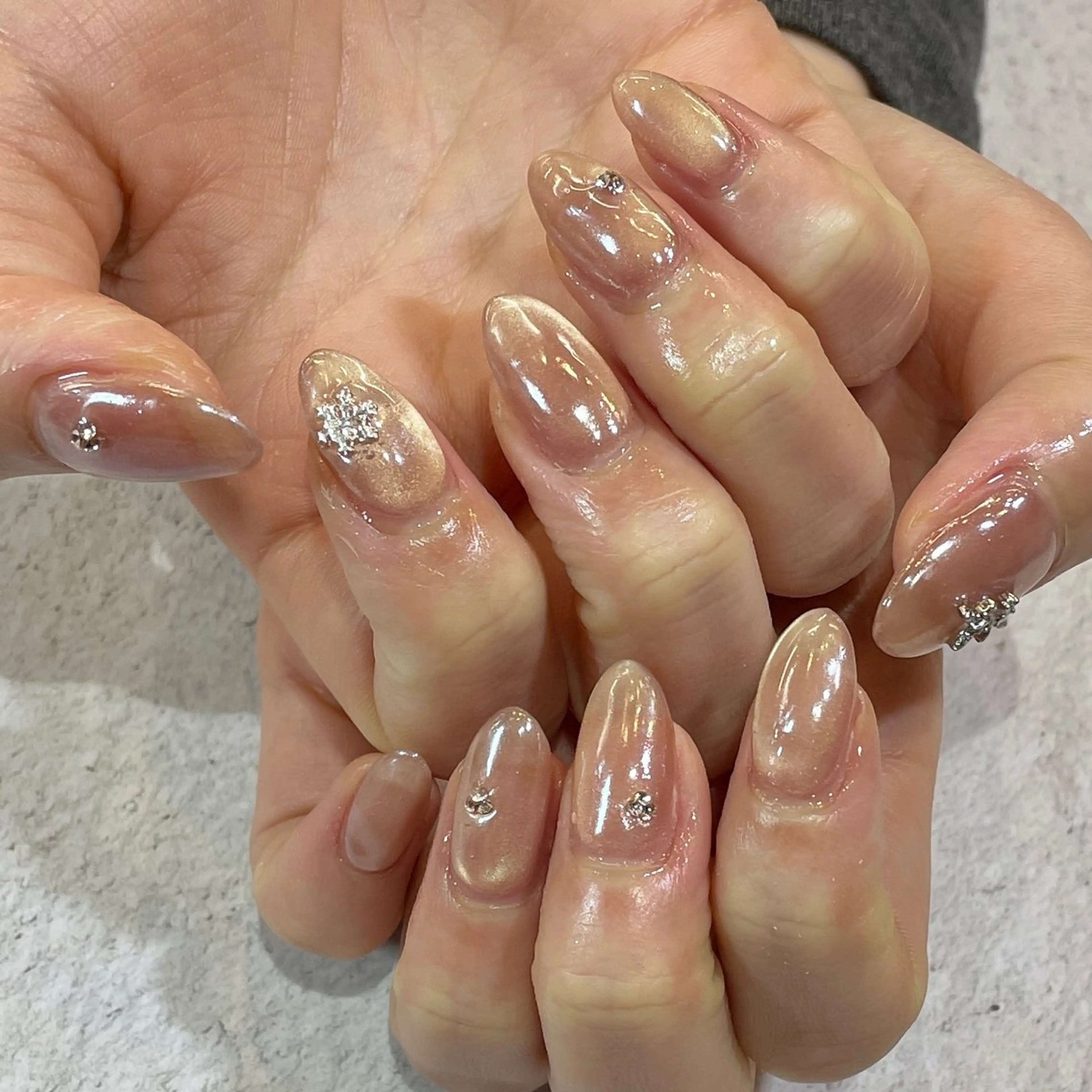 ネイル ハンドネイル LUNI所属・LUNI 久屋大通 ˚✧₊⁎/ yuriのネイルデザイン