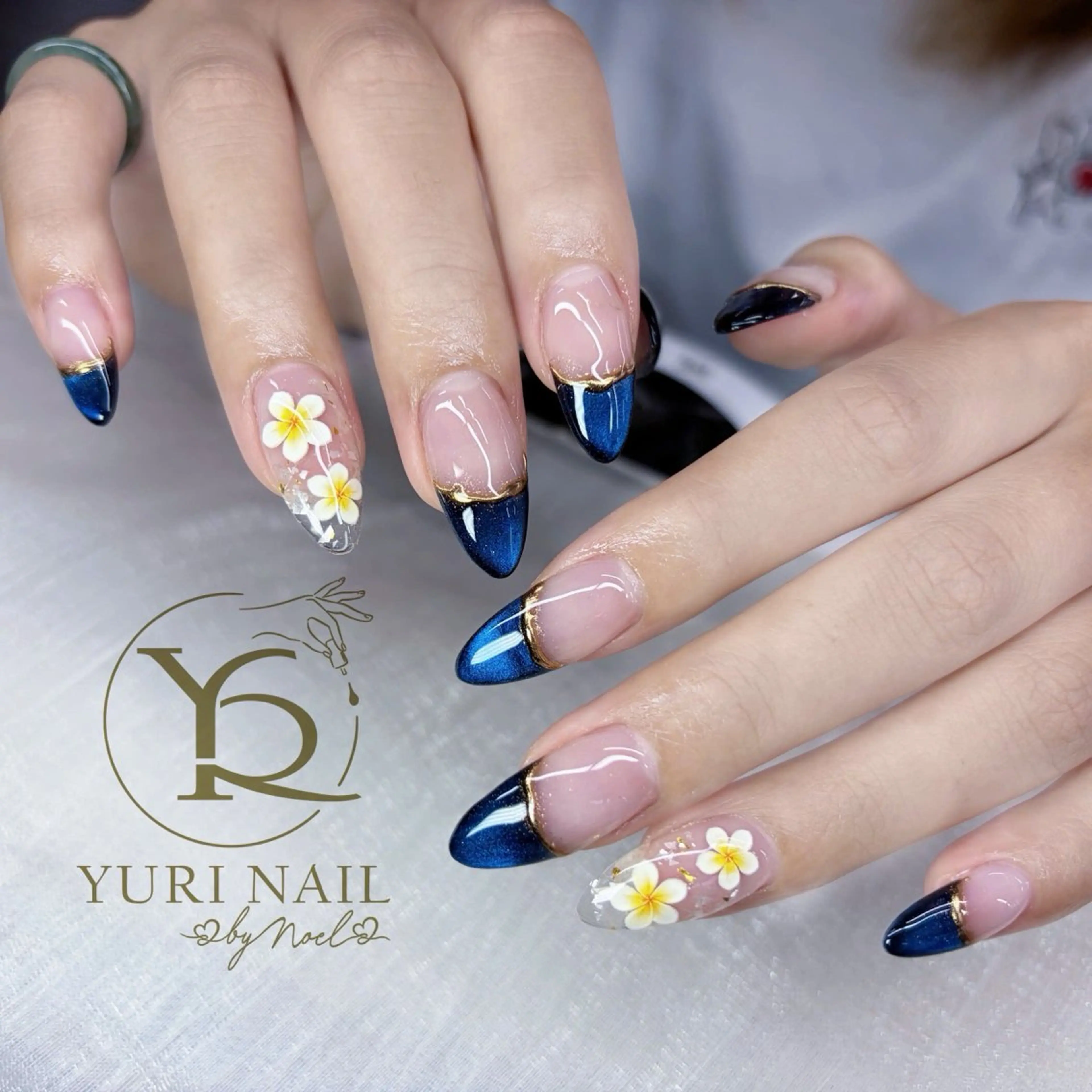 ネイル チークネイル フットネイル フレンチネイル グラデーション キラキラネイル ハンドネイル フットネイル ハンドケア YURI Nail Funabashiのネイルデザイン