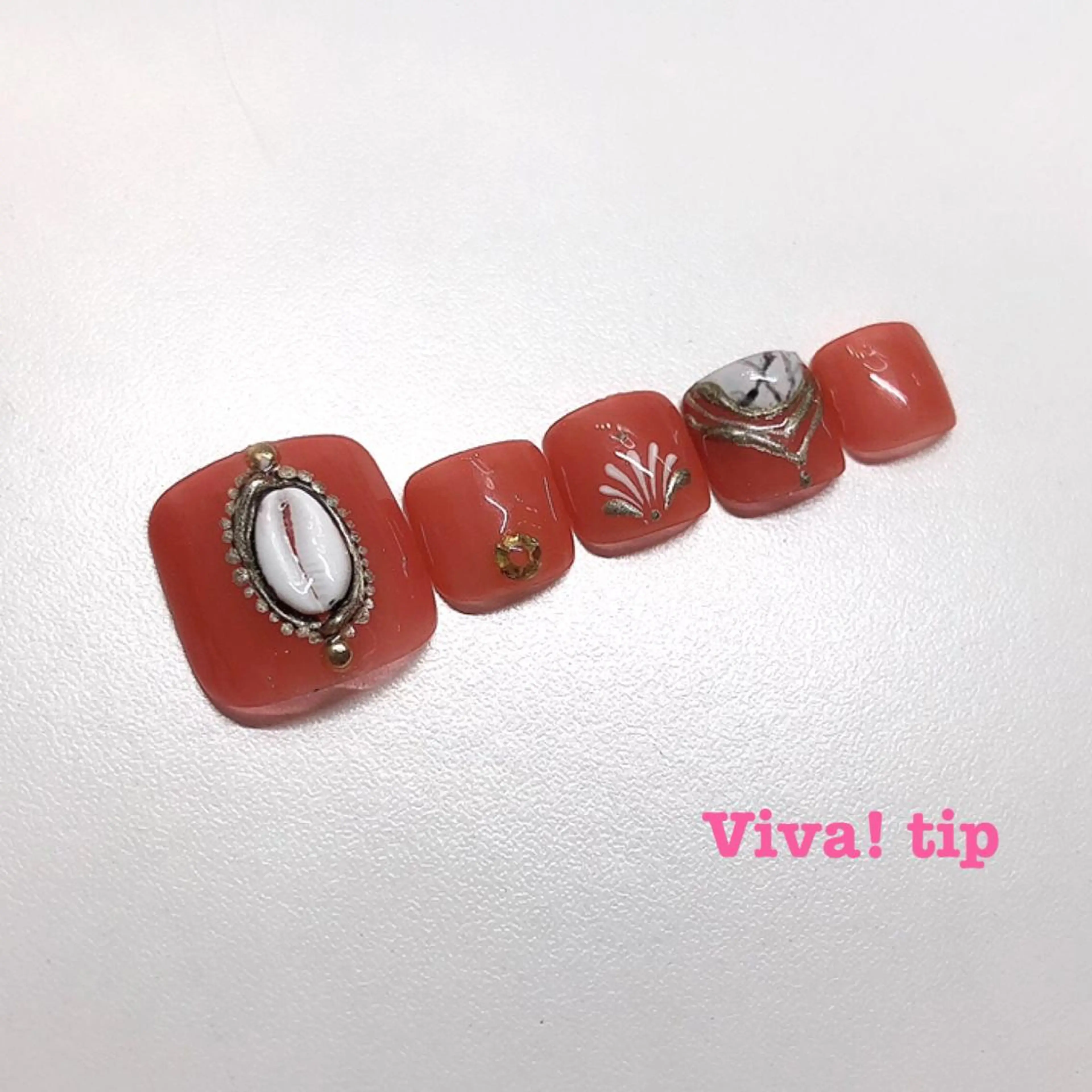 ネイル Viva!tip ビバティップネイルのネイルデザイン