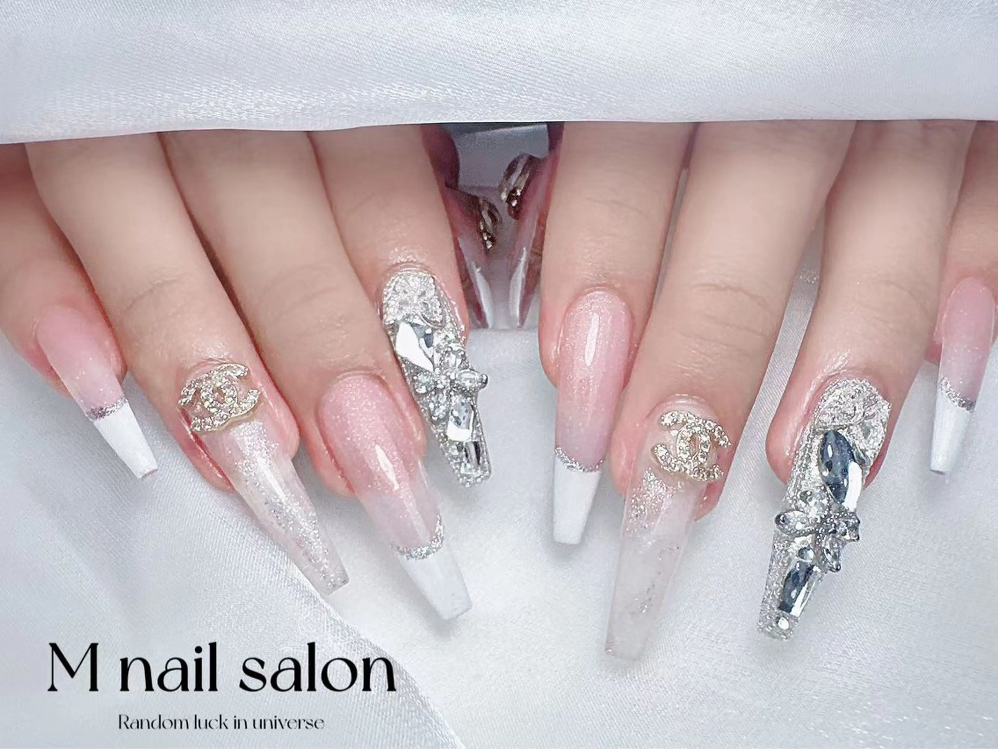 ネイル ハンドネイル 🎀M nail salon🎀のネイルデザイン