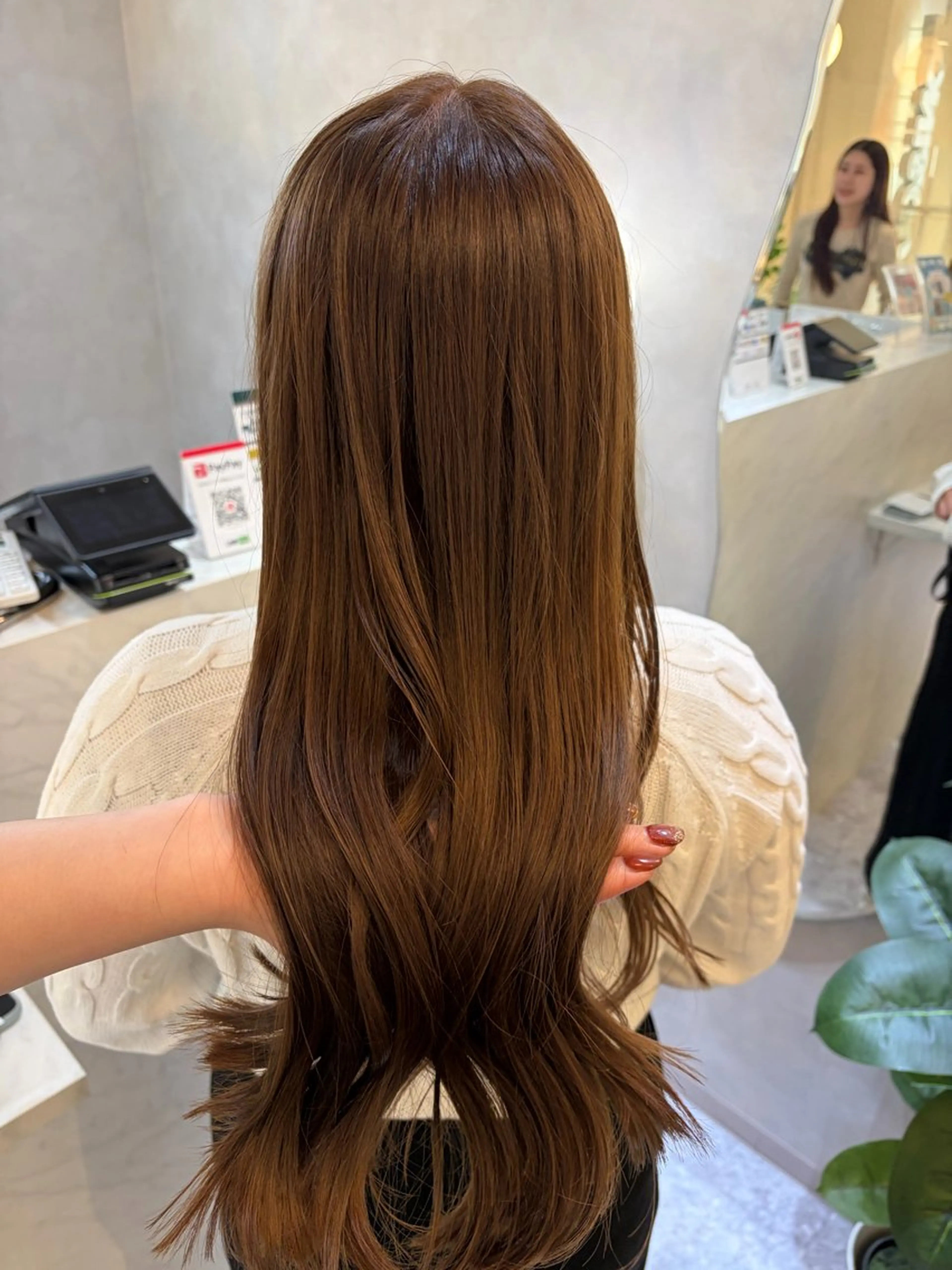 ロング カラー ベージュカラー ブラウンカラー オリーブベージュ ヘアカラー Ayano‪‪🎀似 合わせ×透明感🎀のヘアスタイル