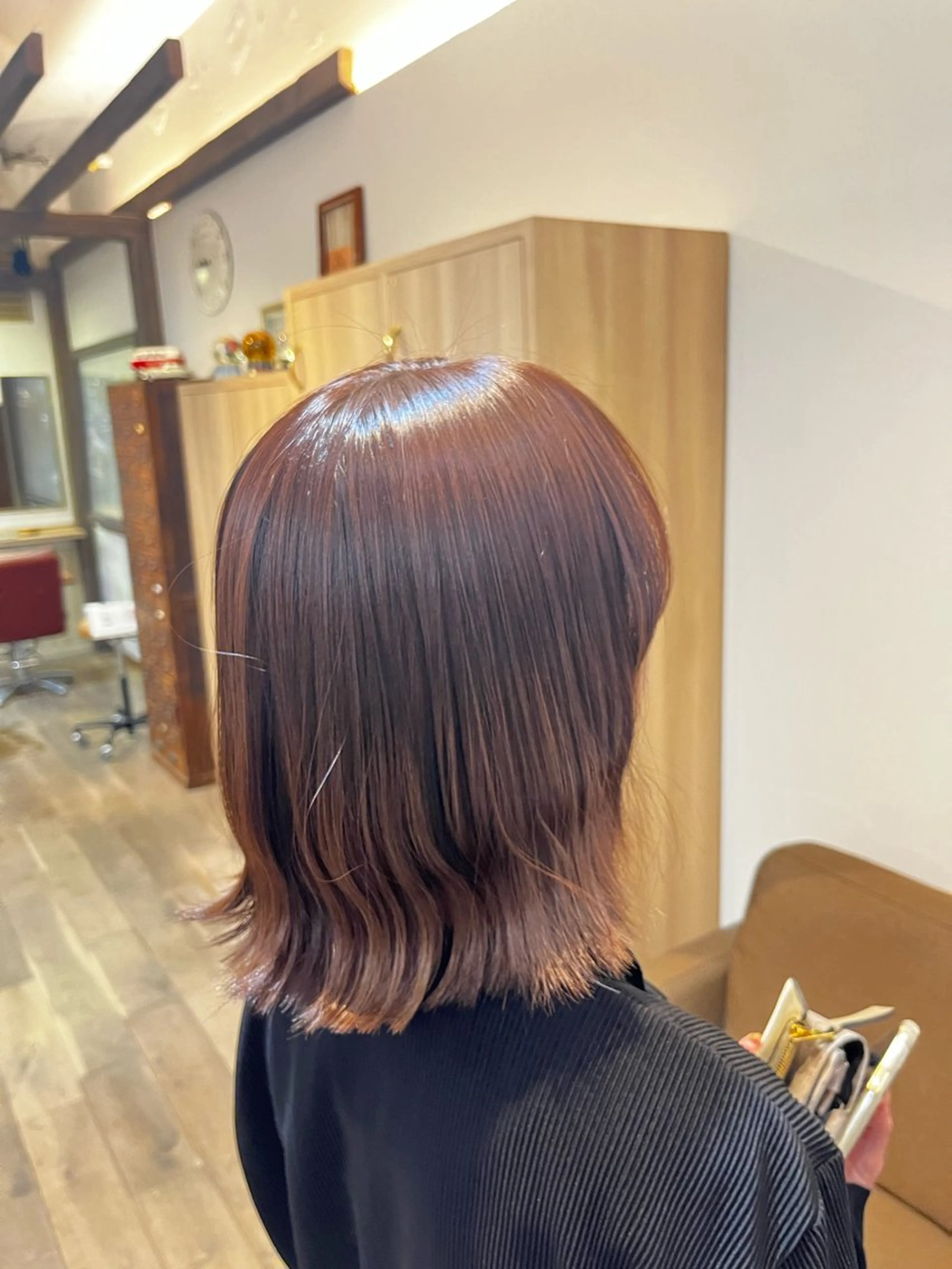 セミロング 臺 佳連のヘアスタイル