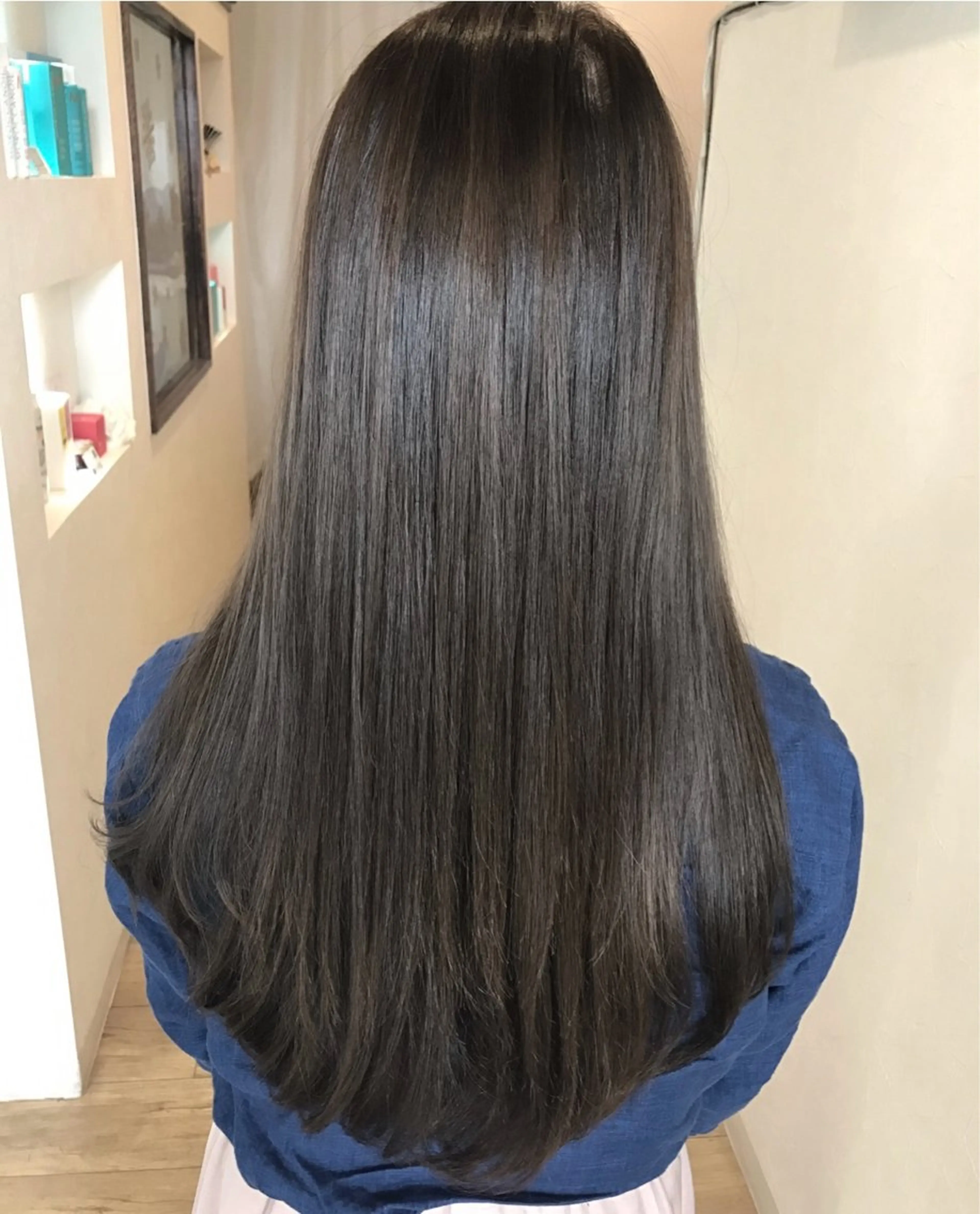 ミディアム カラー イルミナカラー カット ヘアカラー grand juteのヘアスタイル