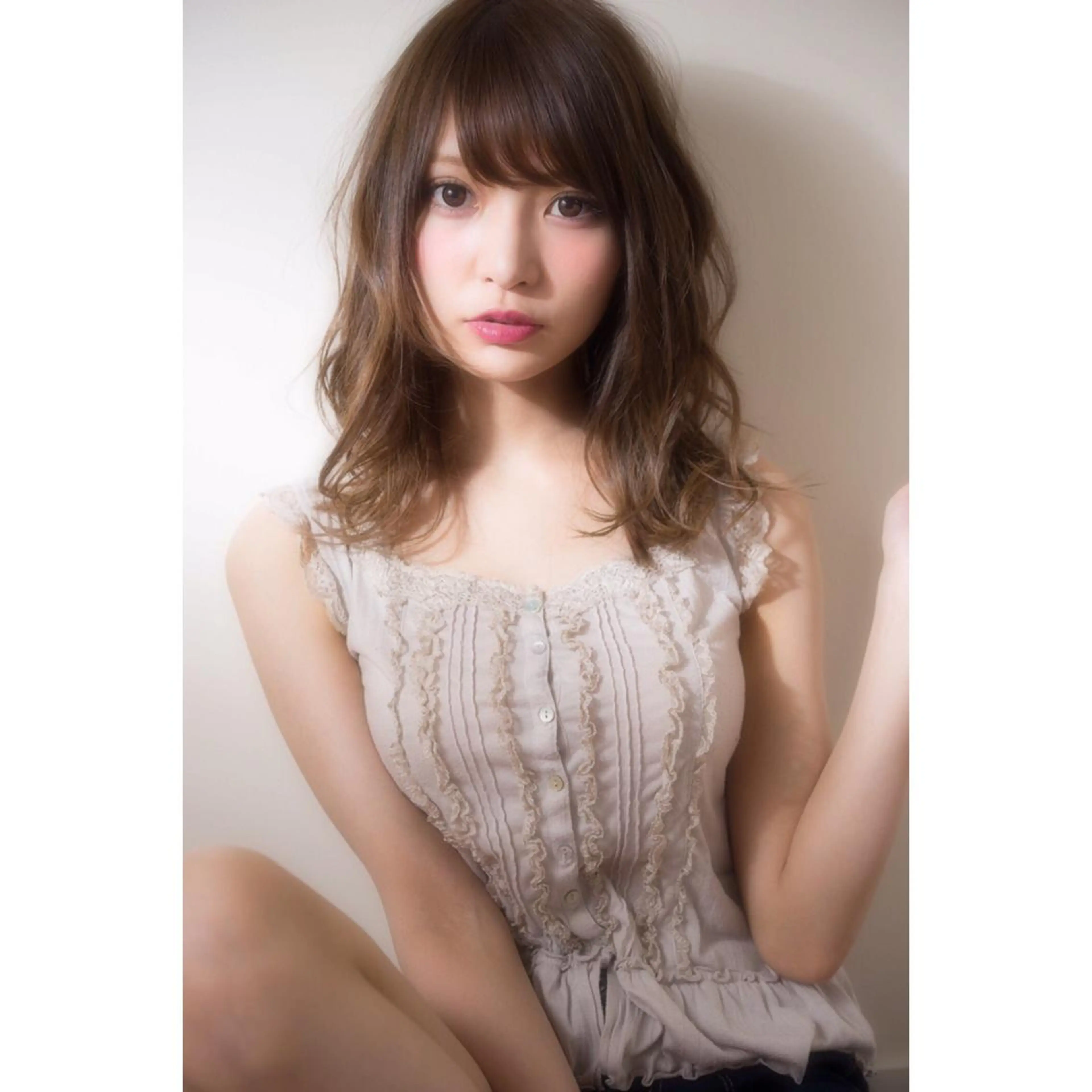 セミロング 外国人風カラー 黒崎 伸治のヘアスタイル