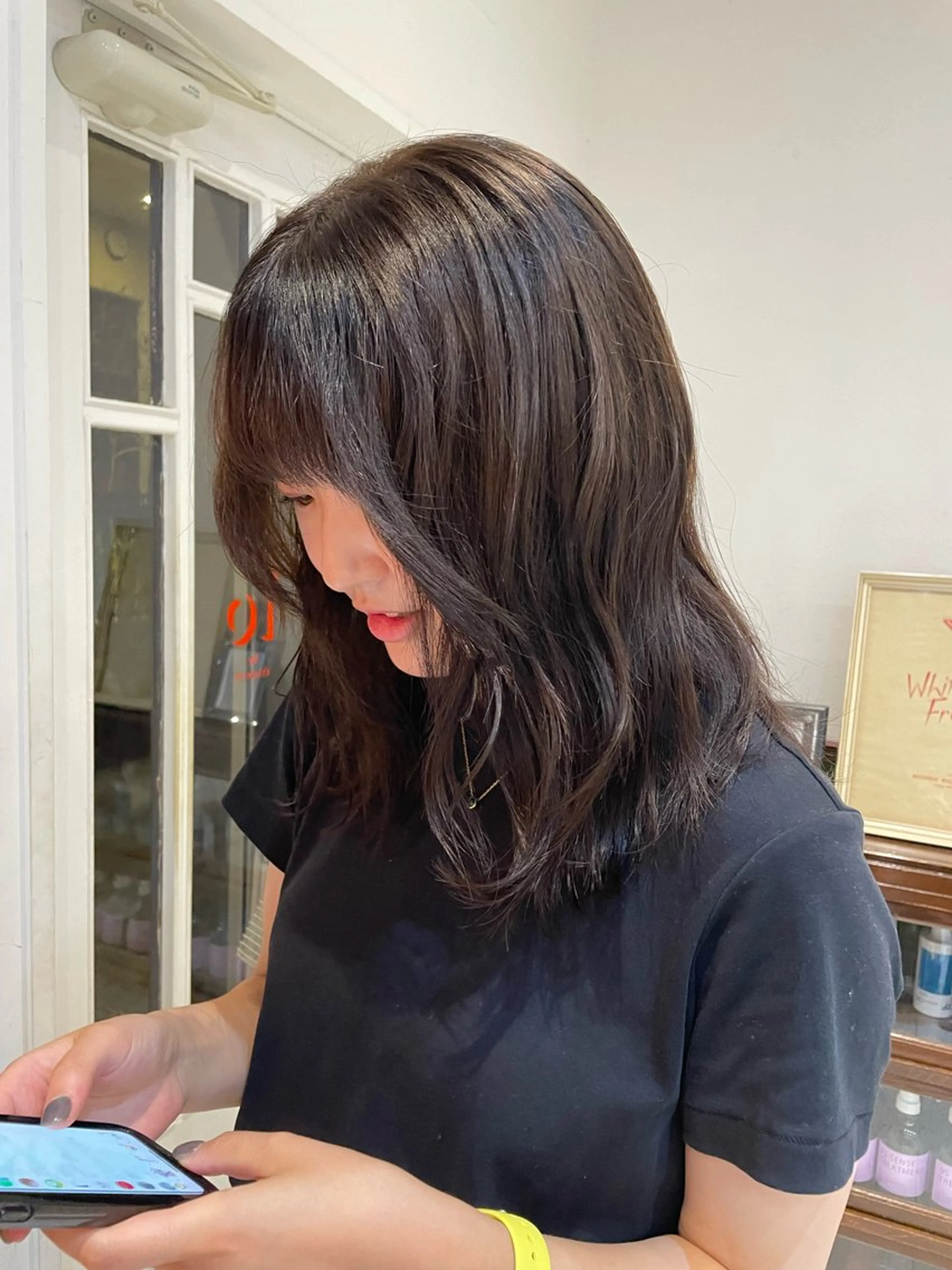 カラー shiomi H辻田 杏梨のヘアスタイル