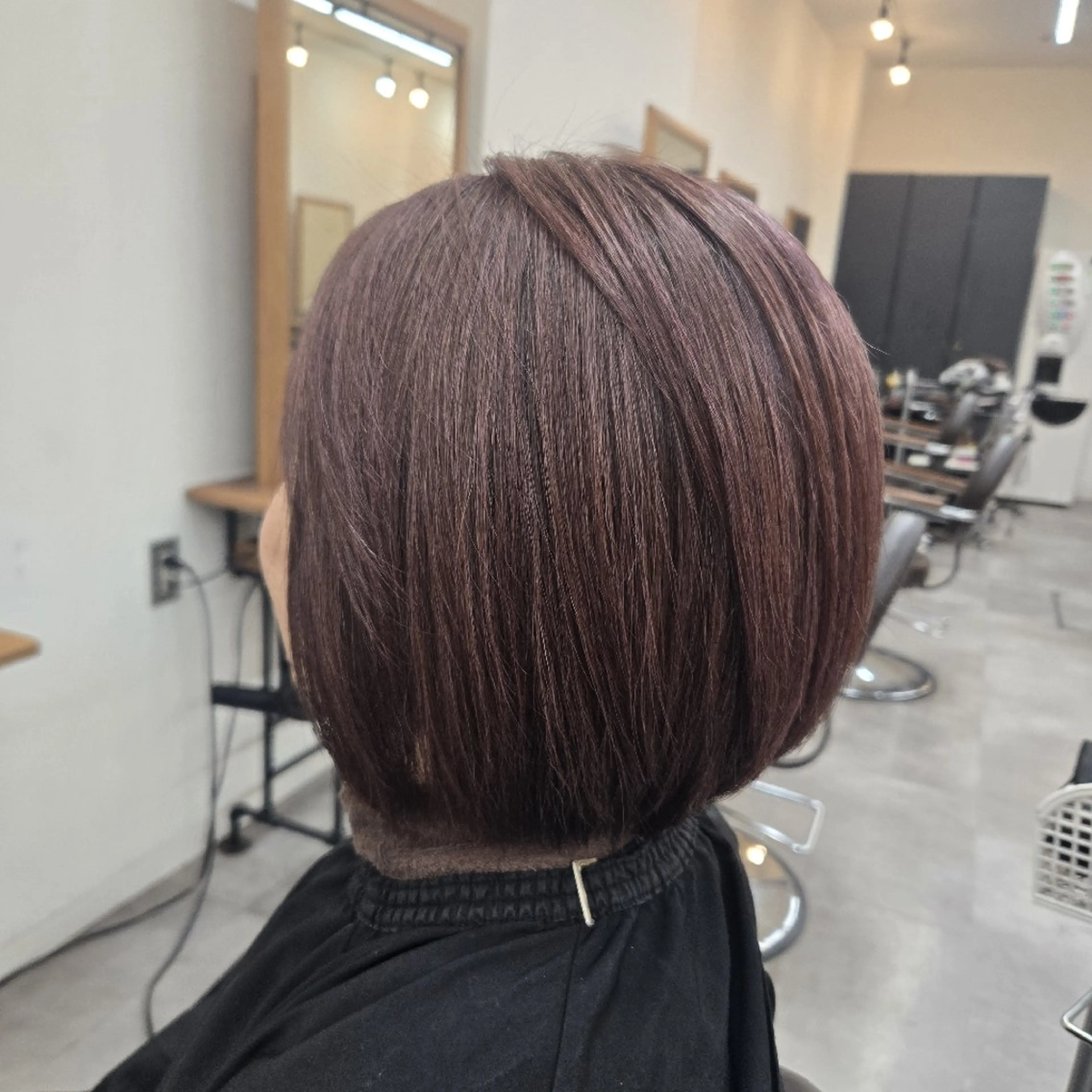 ショート カラー カット ヘアカラー トリートメント 浜田りほ Luxbe 博多バスターミナルのヘアスタイル