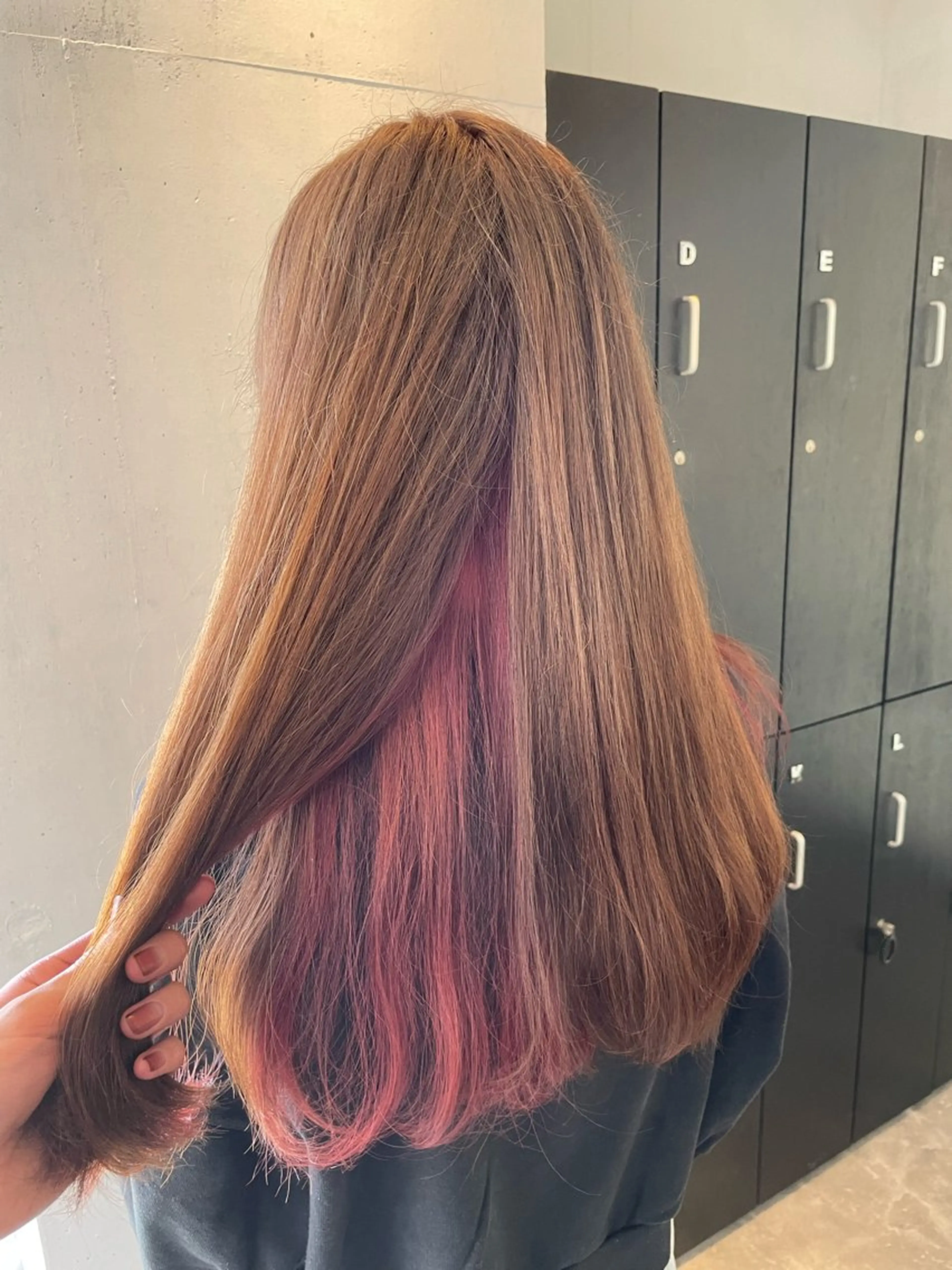 ロング ヘアカラー 🧋ミルクティーカラ ー🧋特化小林拓登のヘアスタイル