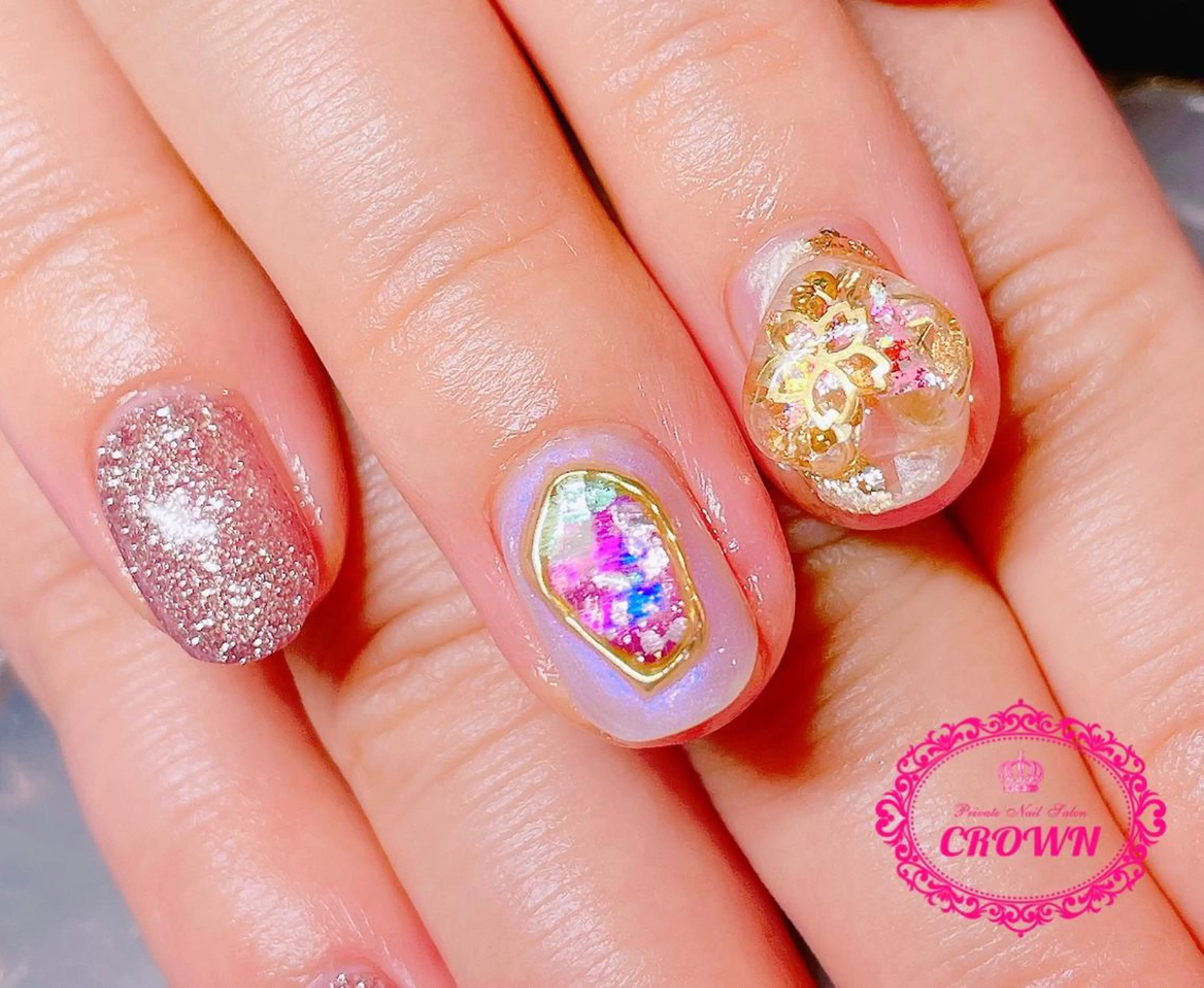 ネイル CROWN プライベートサロンのネイルデザイン