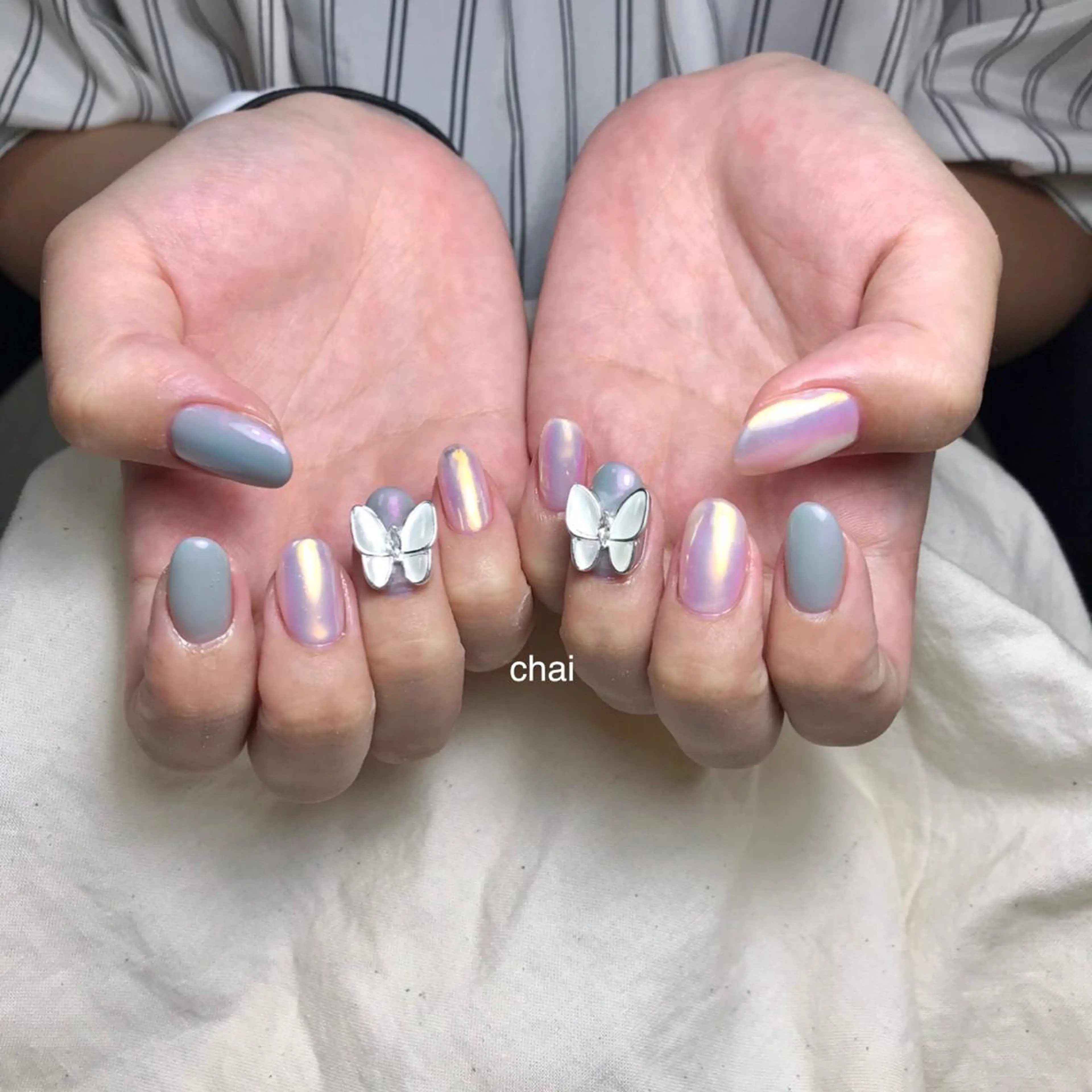 ネイル オーロラネイル ハンドネイル 💅chainail _aiのネイルデザイン