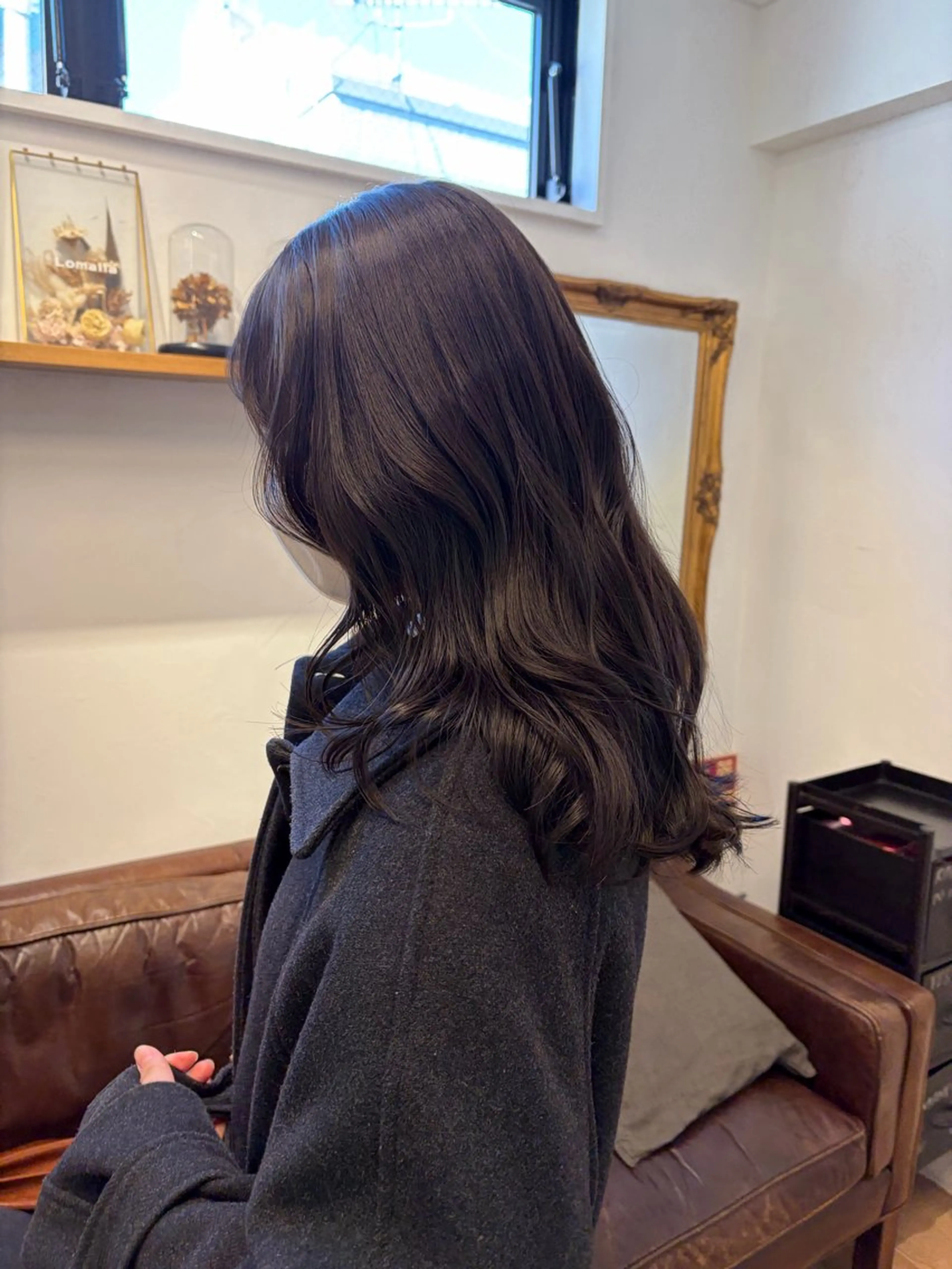 ロング カラー ミルクティー× グレージュMOMOのヘアスタイル