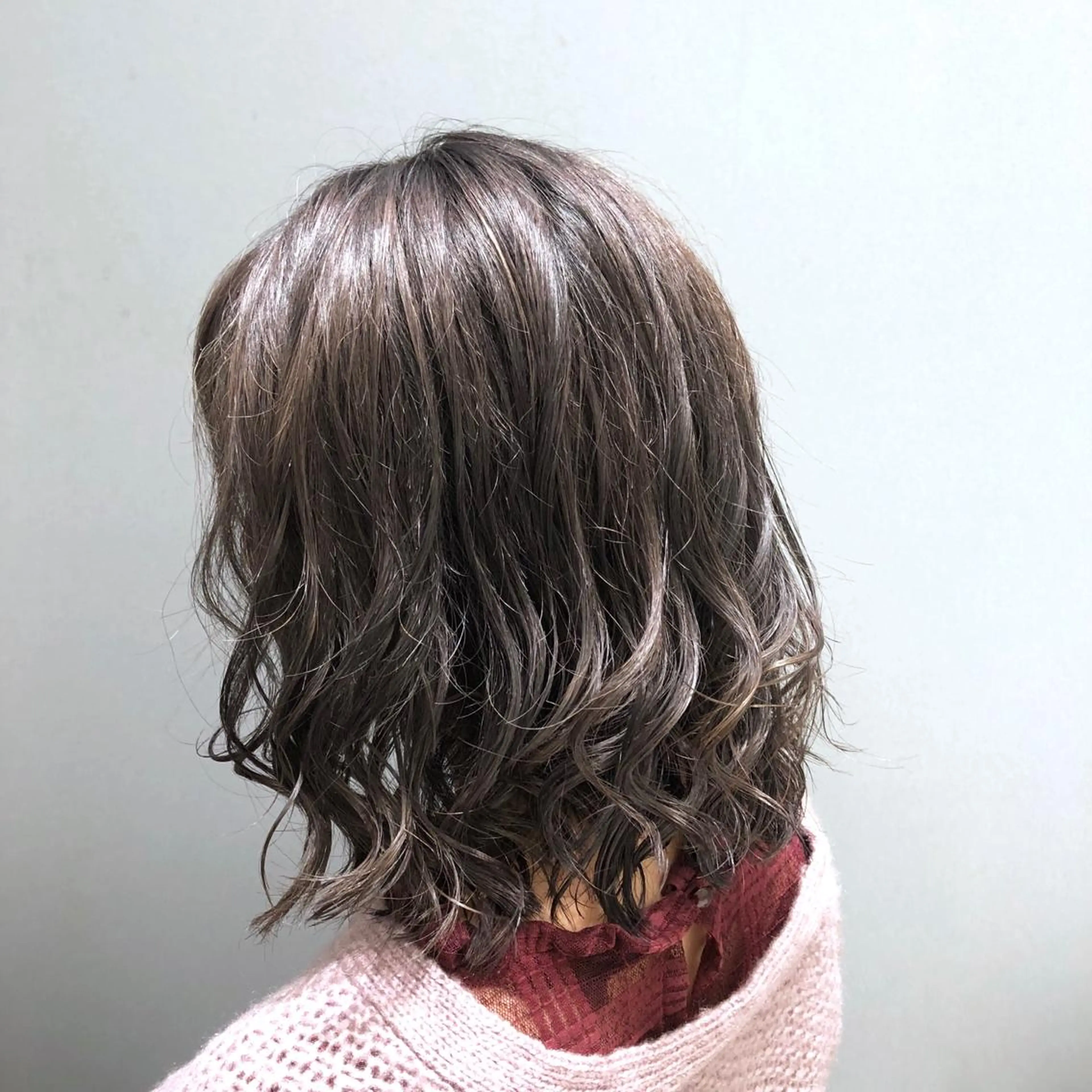 ミディアム カラー ブリーチ ブルーカラー ブルージュ ケアブリーチ イルミナカラー 🌈ぷる艶カラー🌈 髪質改善👑柳沼尚貴のヘアスタイル