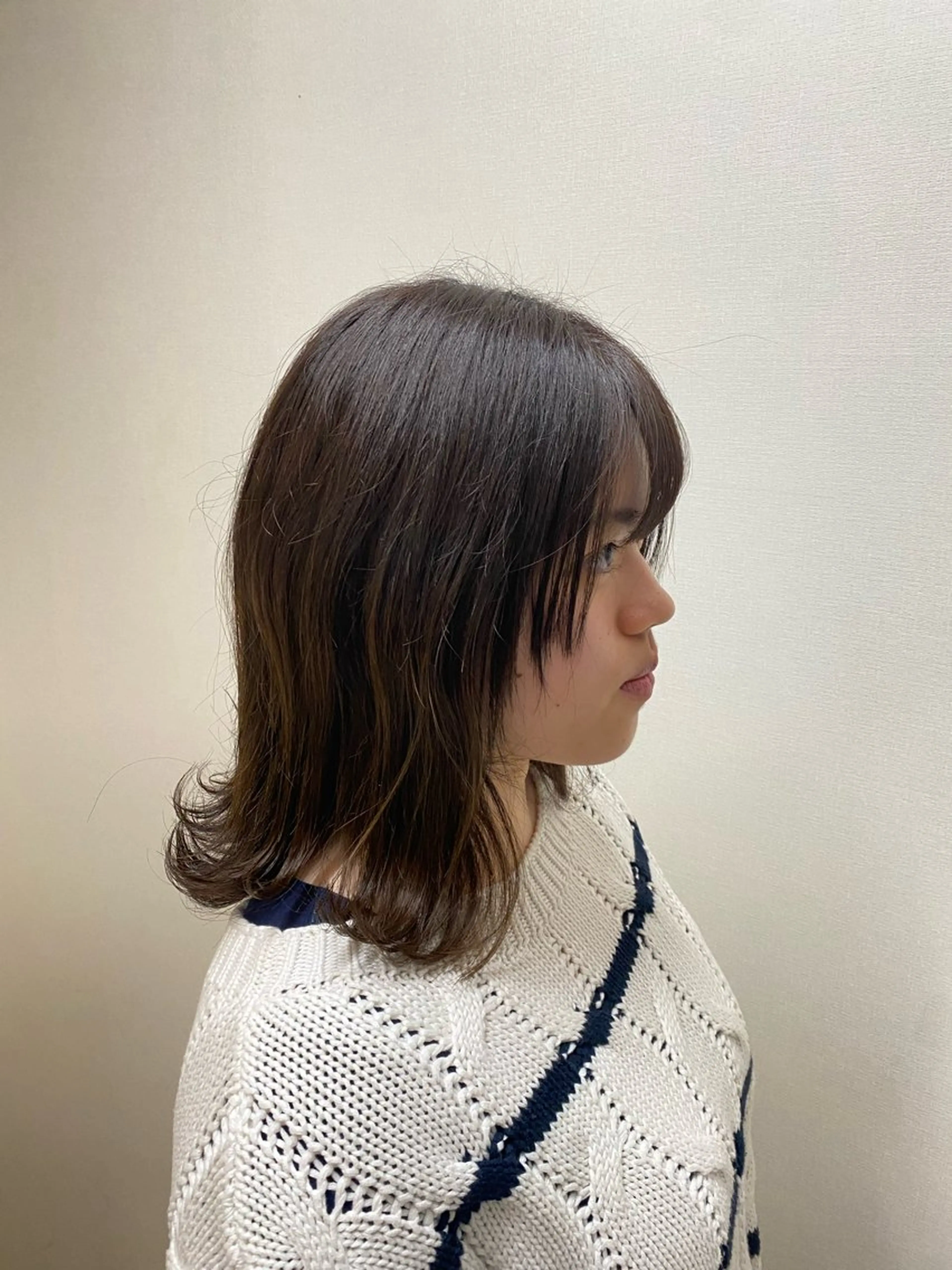 ミディアム 芦田 佑理のヘアスタイル