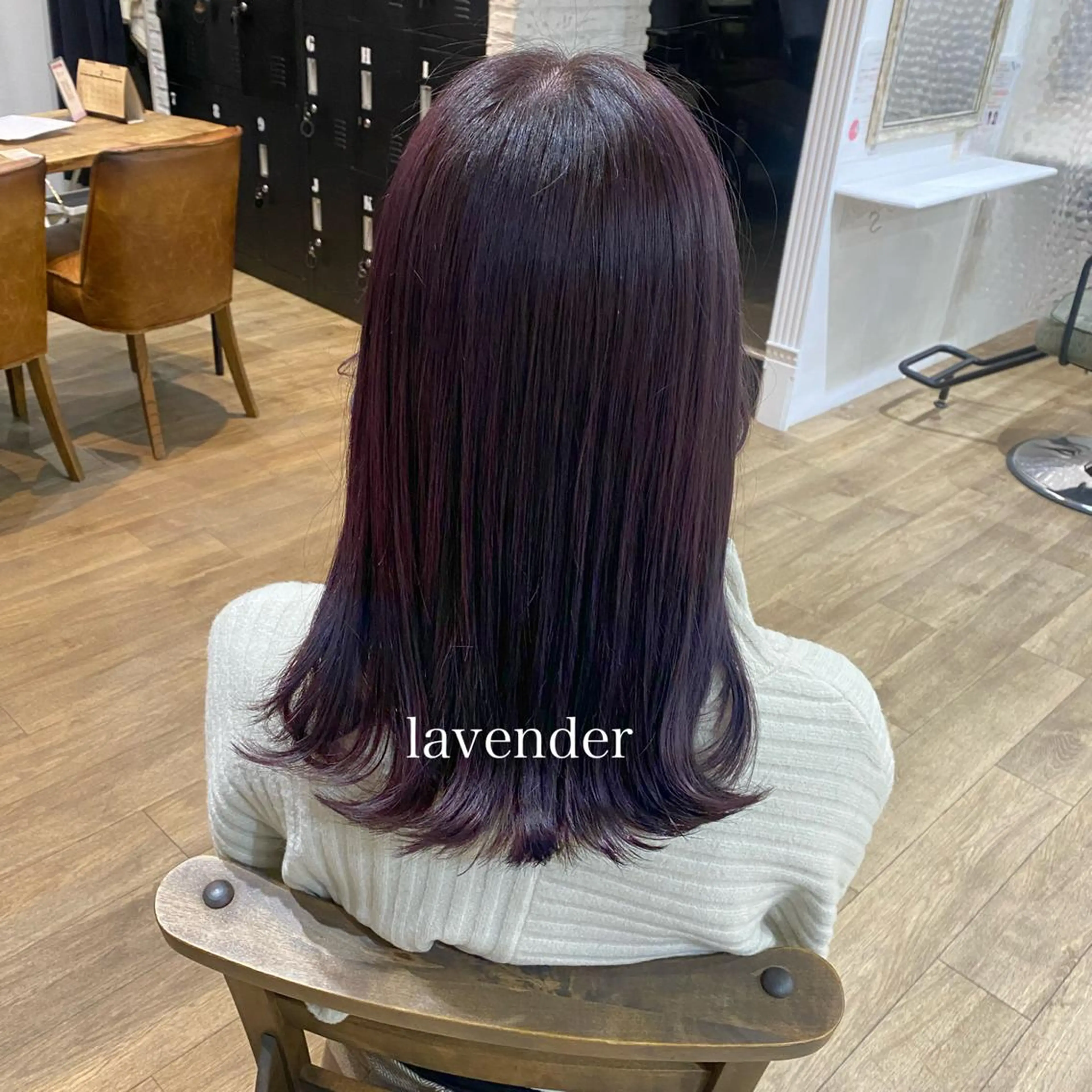 セミロング あおい 🍒暖色カラーのヘアスタイル