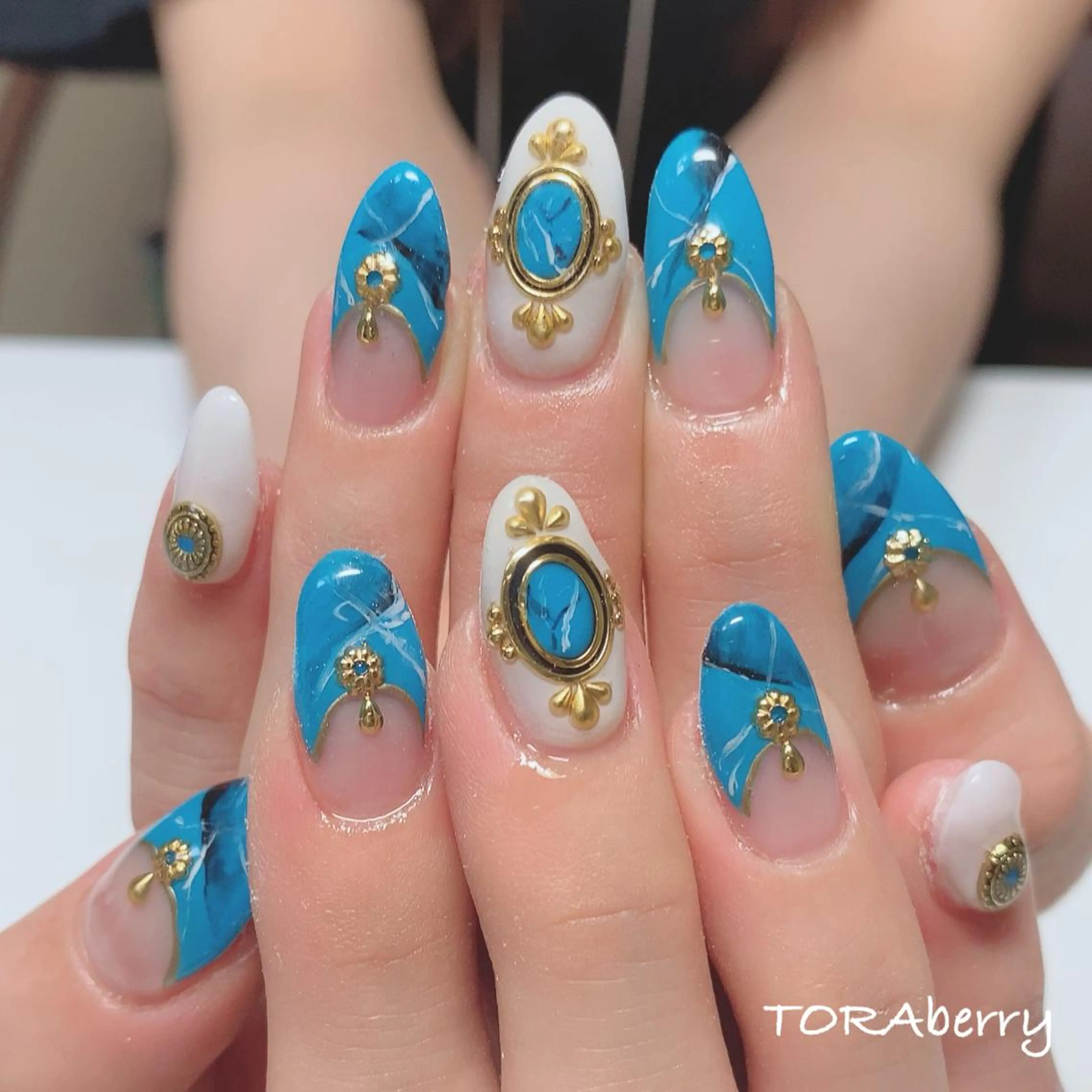 ネイル ネイリスト なつみのネイルデザイン