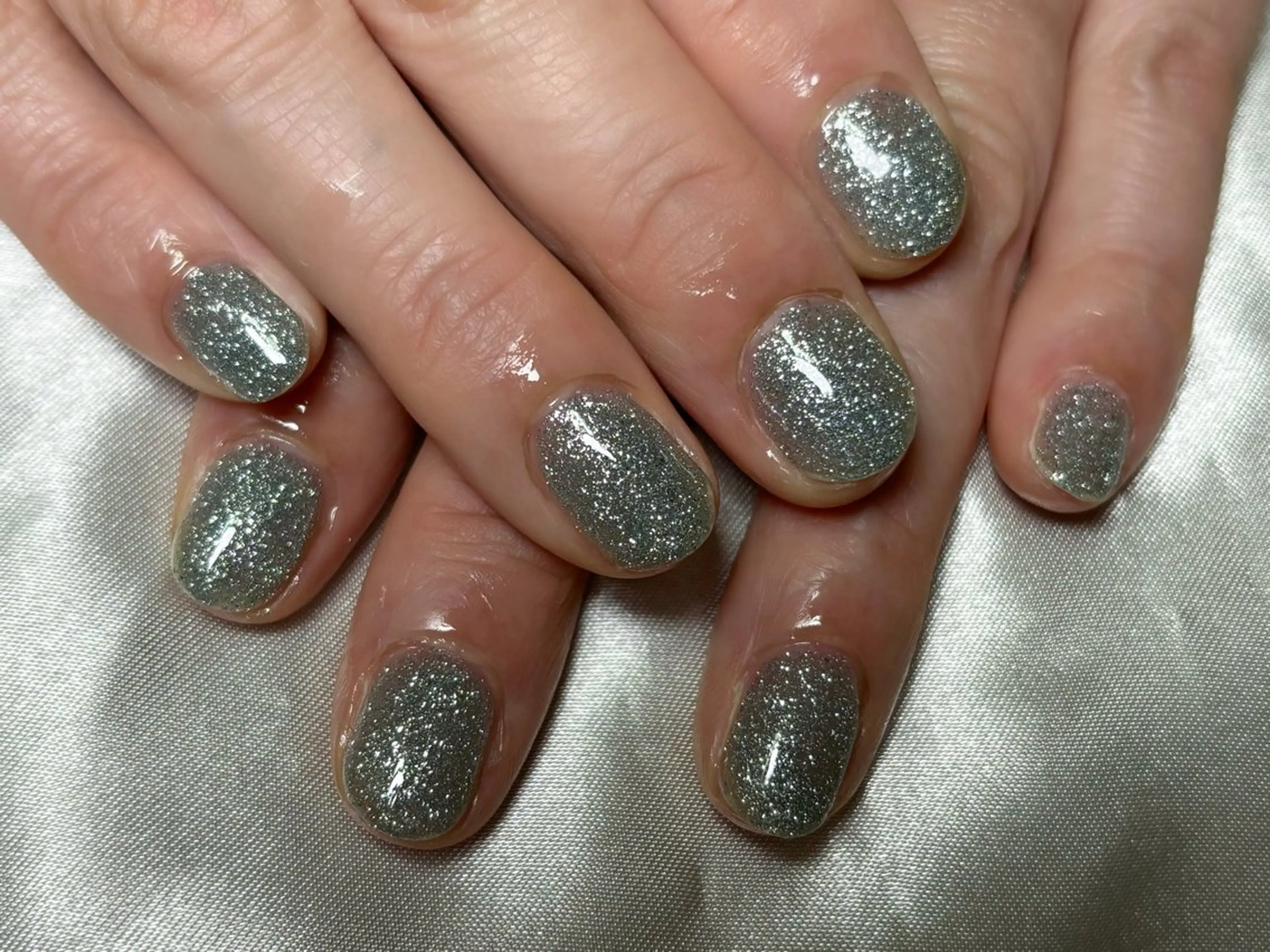 ネイル ハンドネイル ハンドケア ゆう .のネイルデザイン