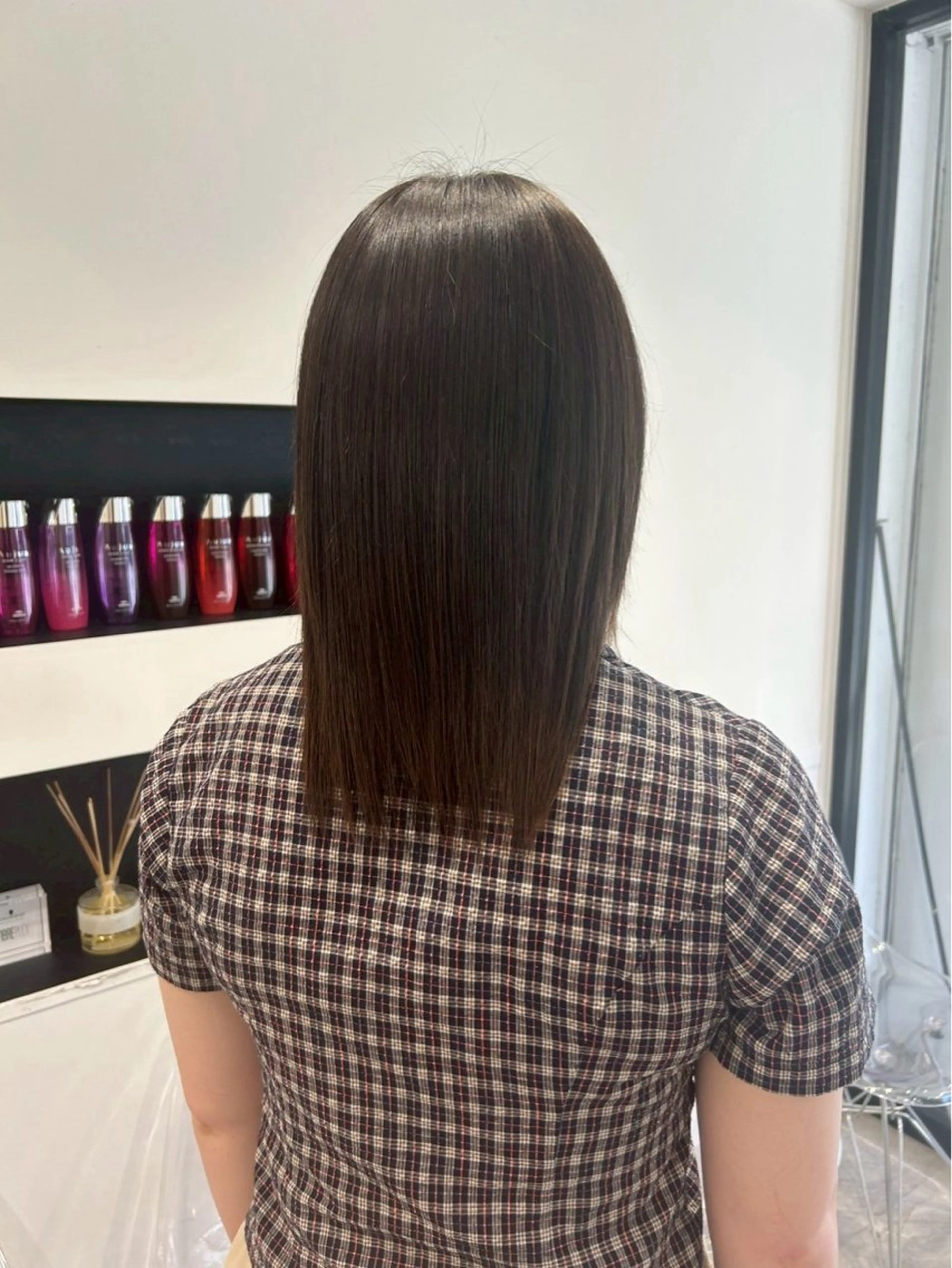 セミロング トリートメント himari💜 ハイトーンカラーのヘアスタイル