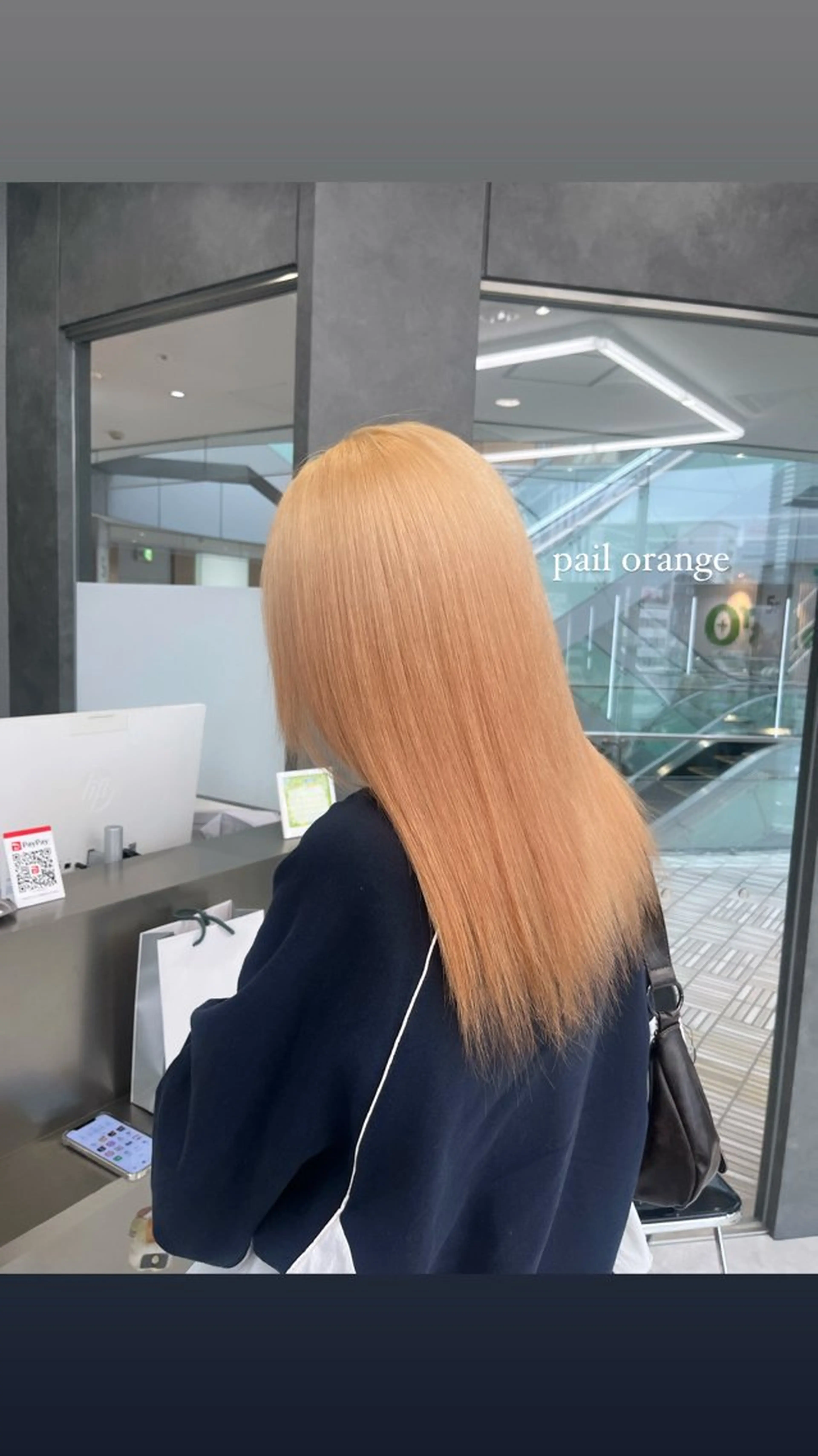 セミロング カラー ヘアアレンジ ブリーチ 透明感カラー ハイトーンカラー オレンジ 韓国風ヘア ヘアカラー トリートメント ヘアセット ハイトーン/透明感 髪質改善/rinaのヘアスタイル