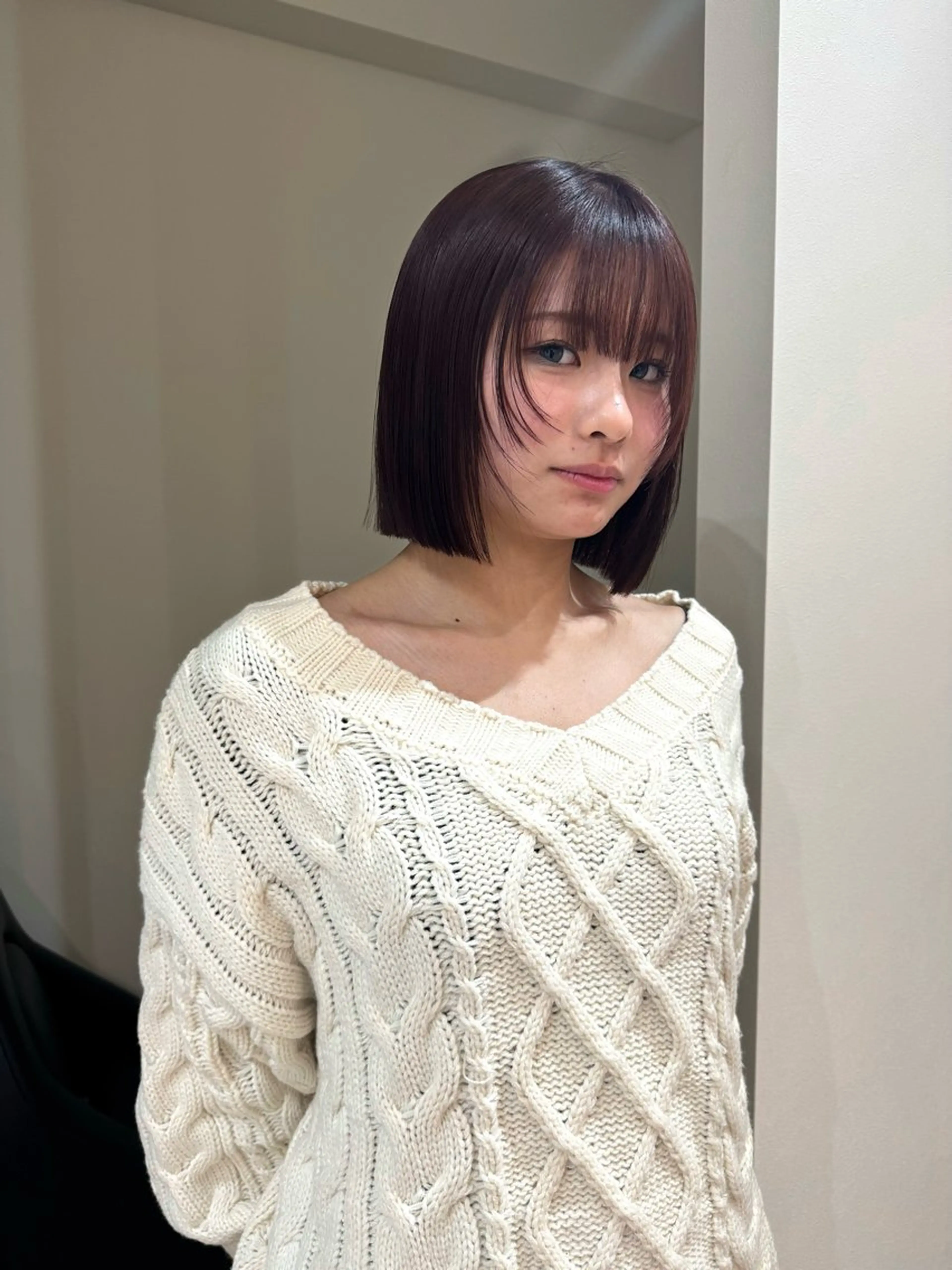 ショート カラー 大人な抜け感レイヤー remi🖤のヘアスタイル