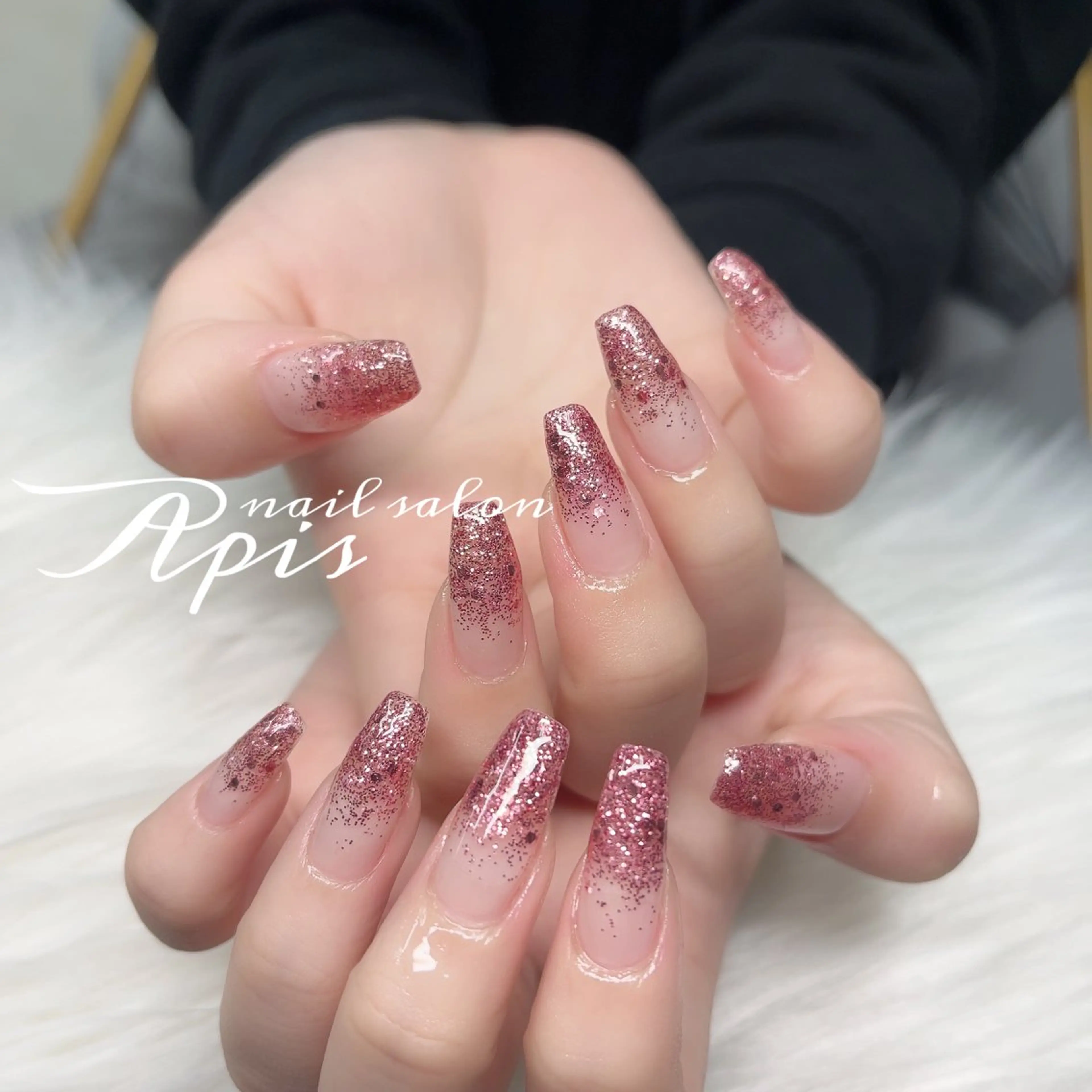 ネイル ハンドネイル Apis manakaのネイルデザイン