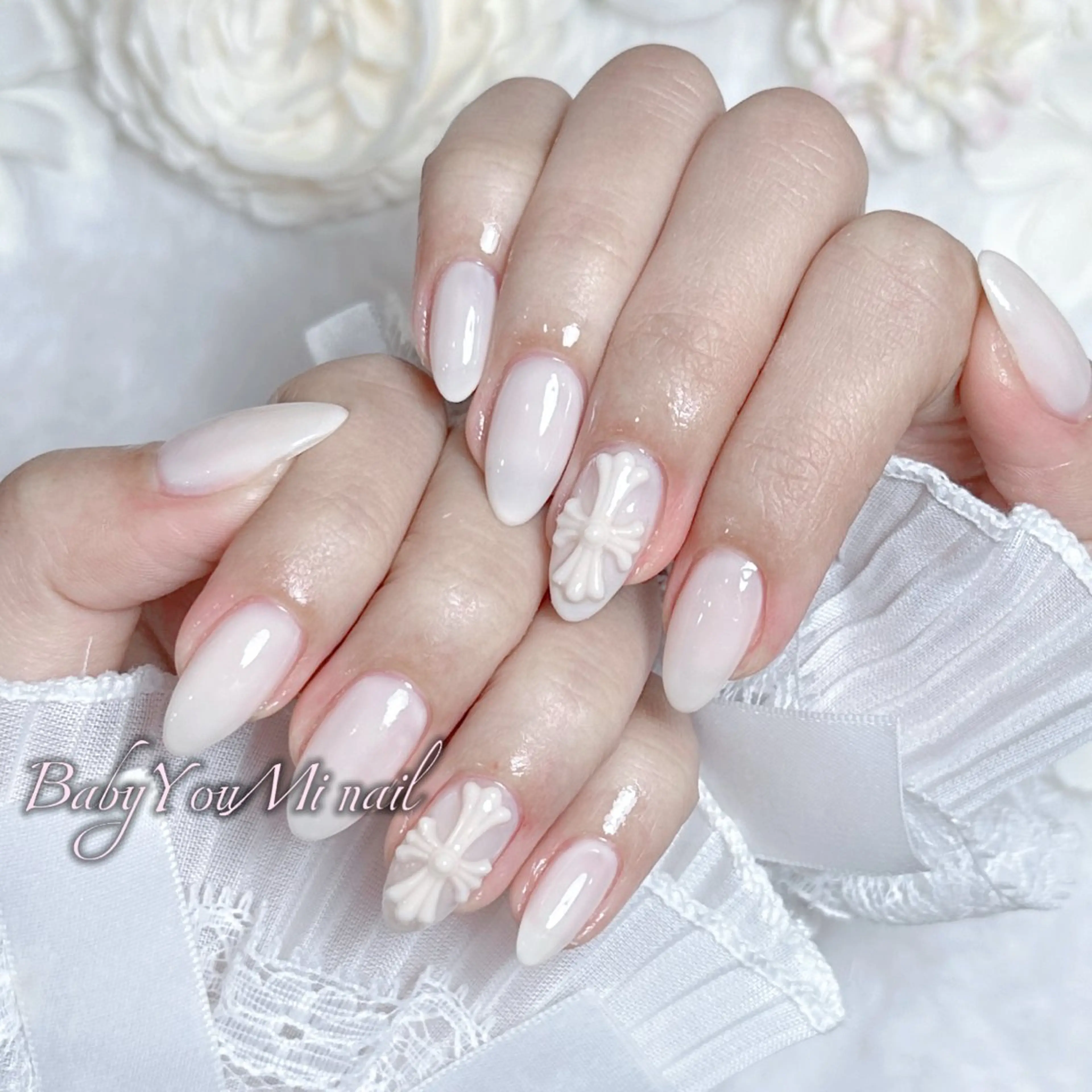ネイル オーロラネイル チークネイル 成人式 フットネイル フレンチネイル ハンドネイル BabyYouMi nailのネイルデザイン