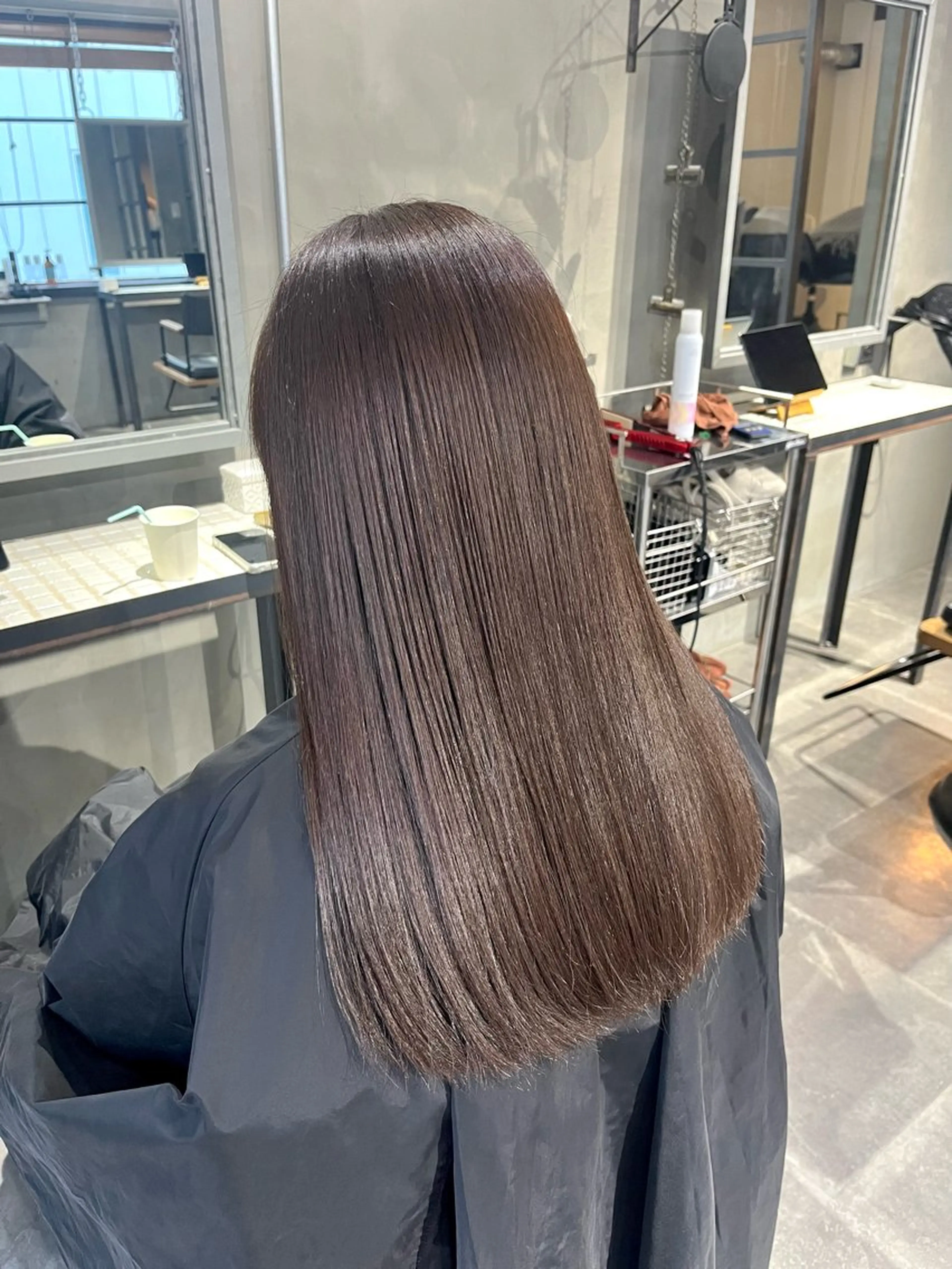 セミロング カラー ベージュカラー オリーブベージュ ヘアカラー トリートメント 透明感♥韓国ヘア HINAのヘアスタイル