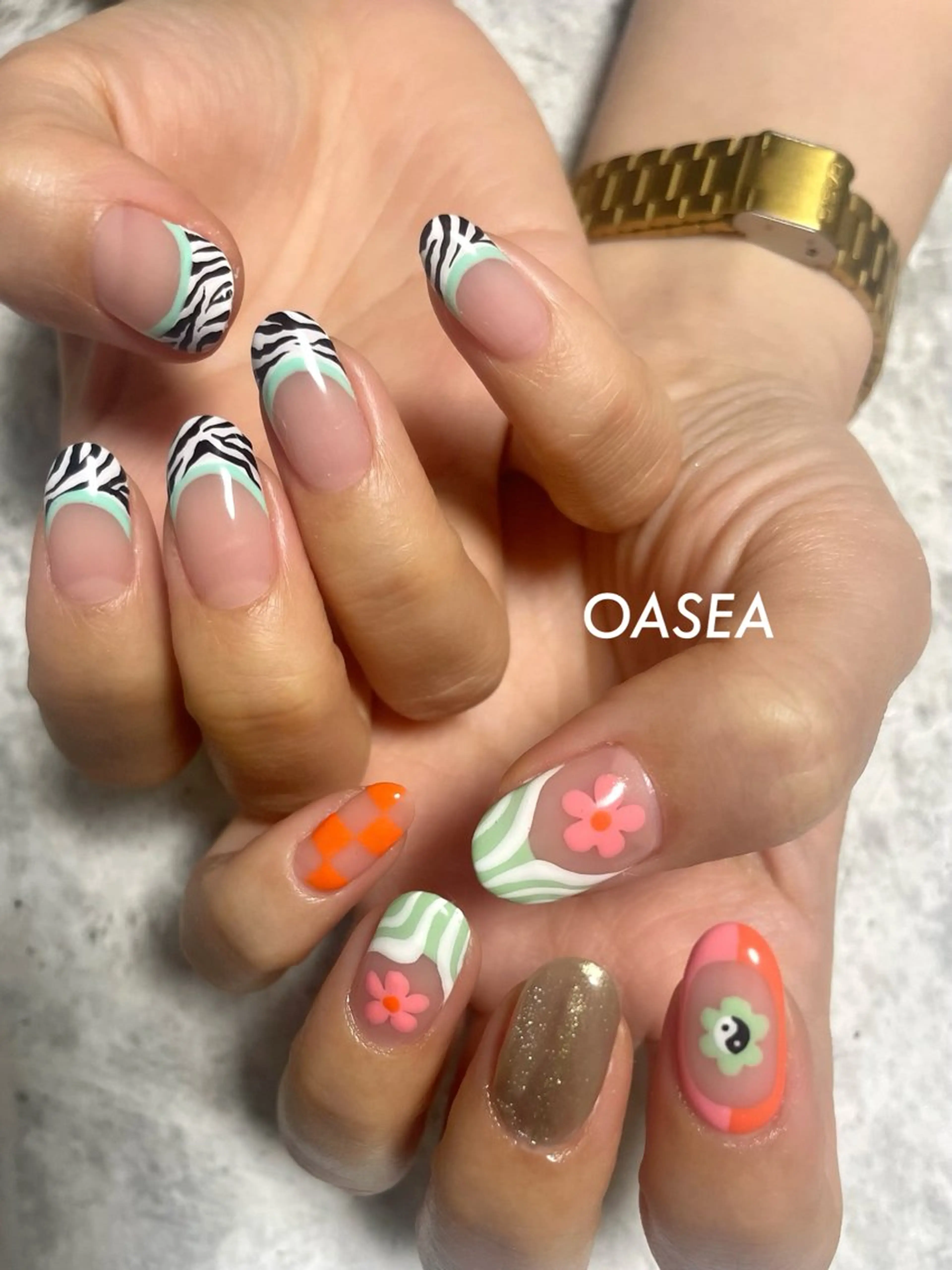 ネイル ハンドネイル 🌞💜 KAORI 🌴のネイルデザイン