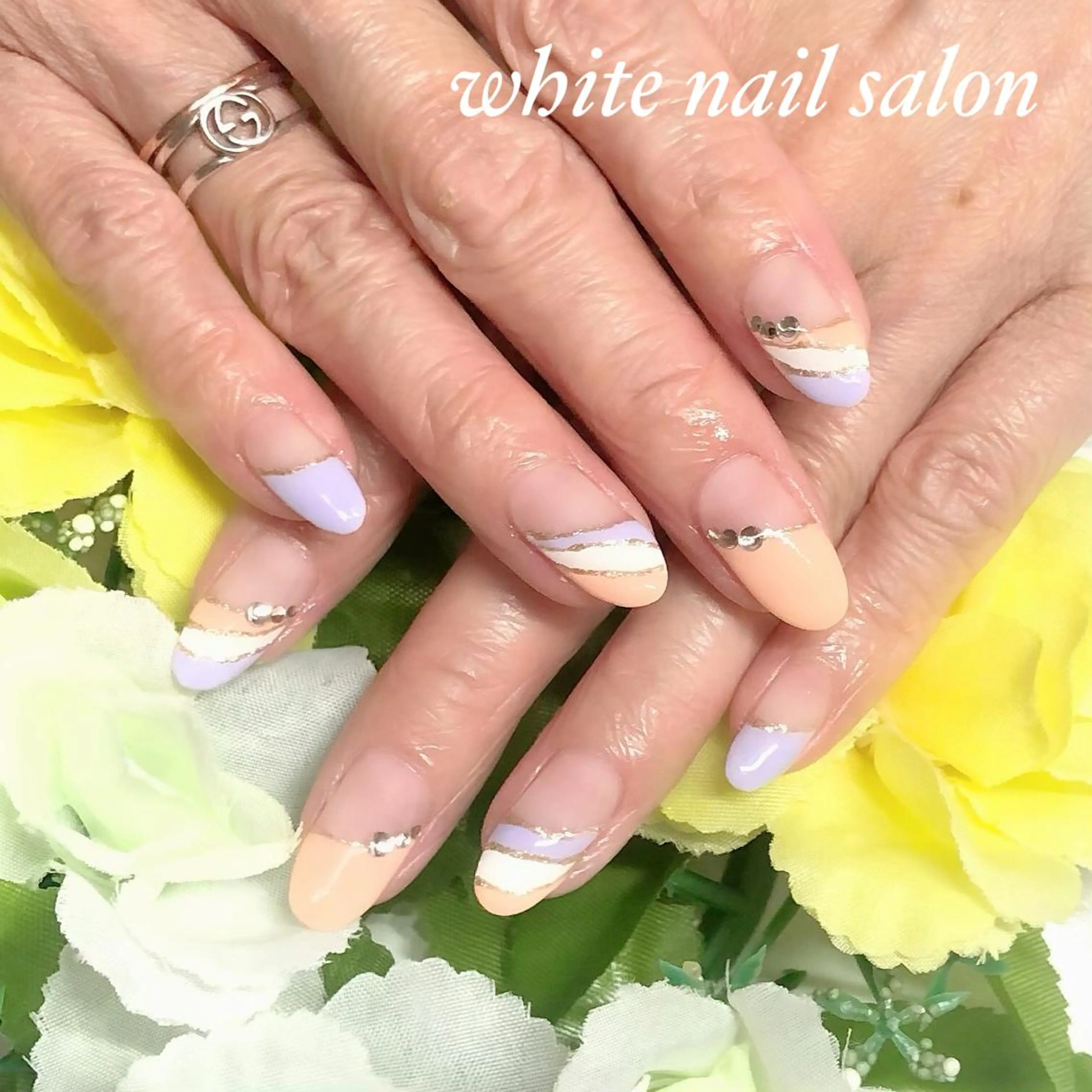 ネイル アートネイル フレンチネイル ジェルネイル ハードジェル 持ち込み ハンドネイル white nail salonのネイルデザイン
