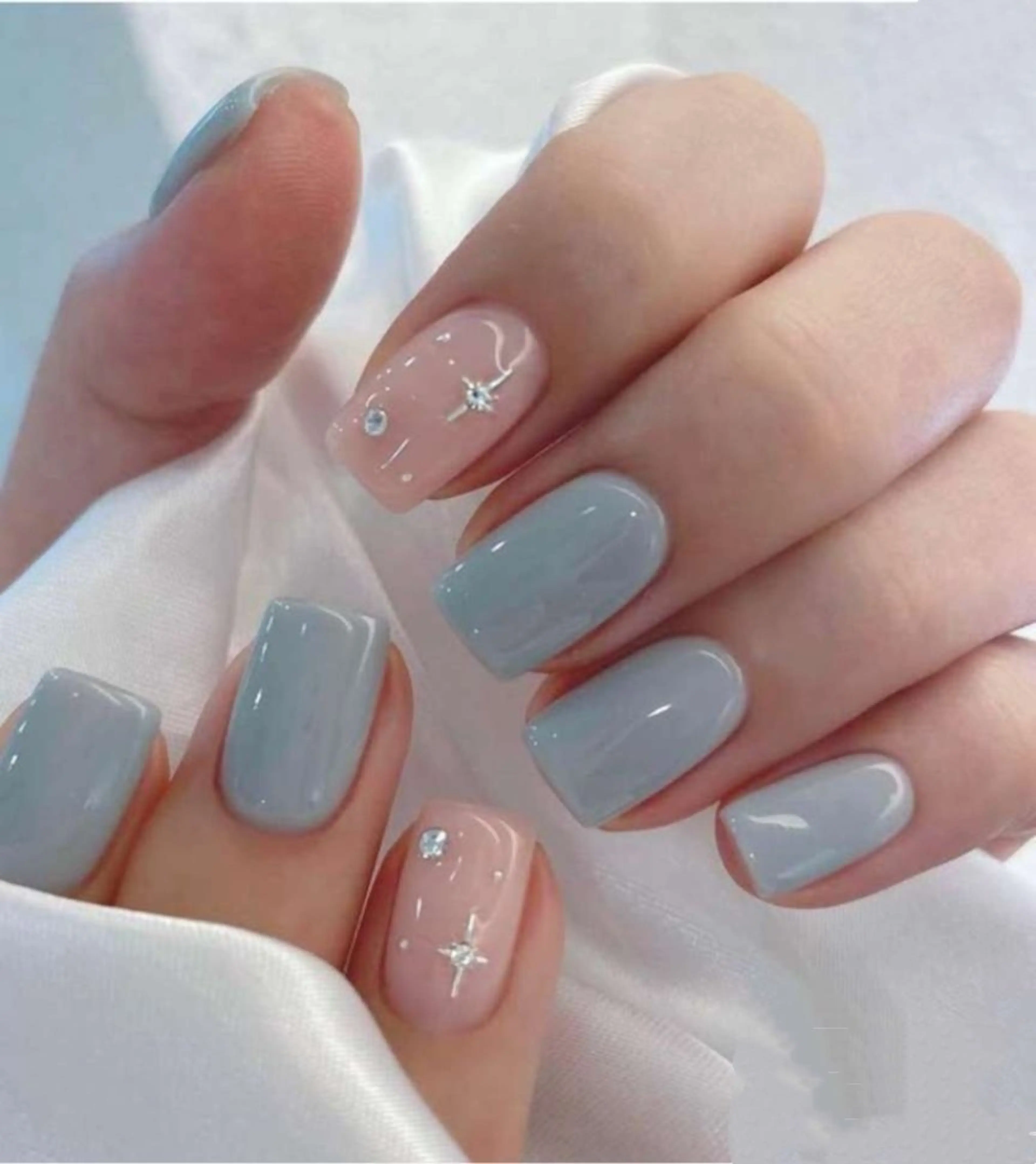 ネイル ハンドネイル 横浜市中区曙町 E·U·Bネイルのネイルデザイン