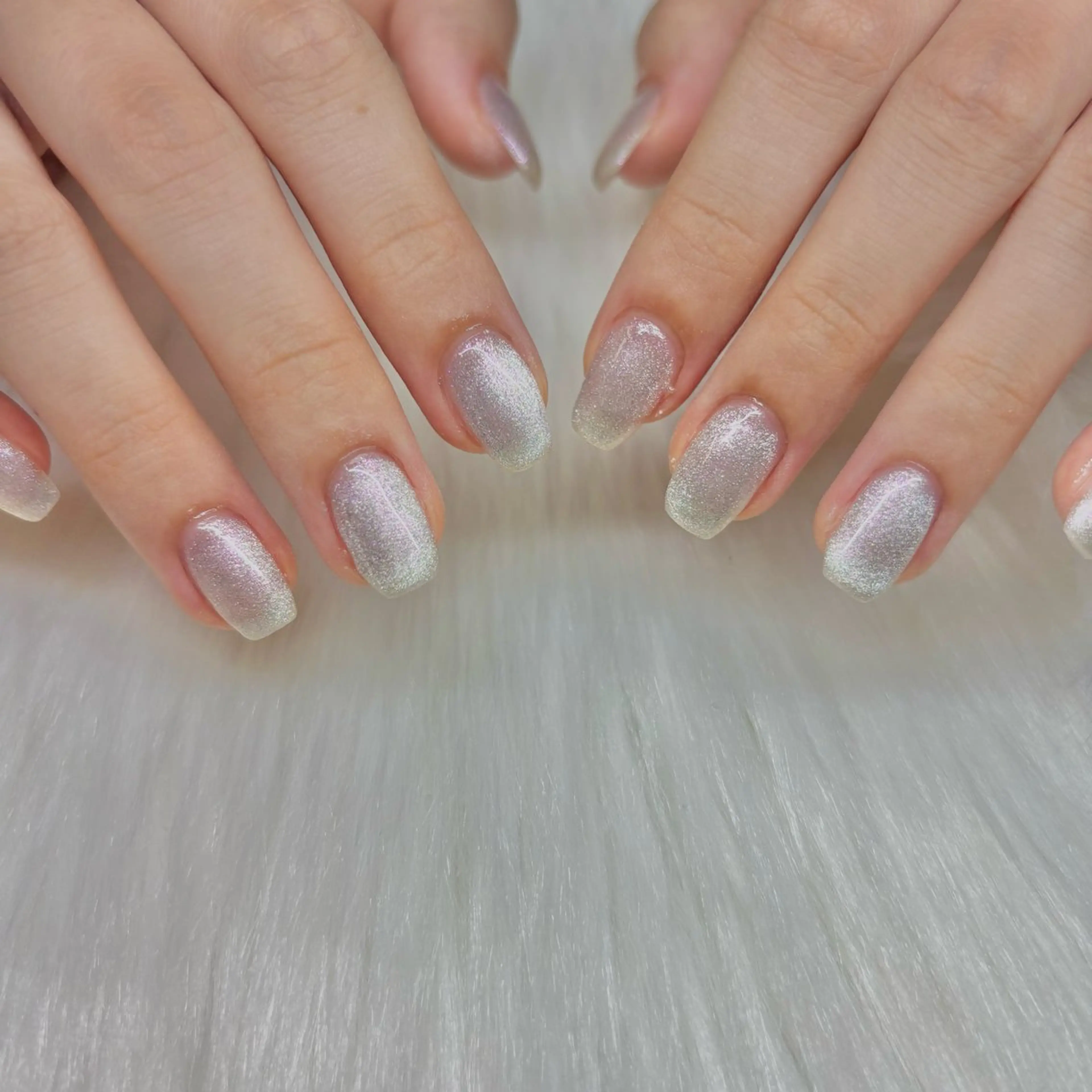 ネイル マグネットネイル Emieux Nanamiのネイルデザイン