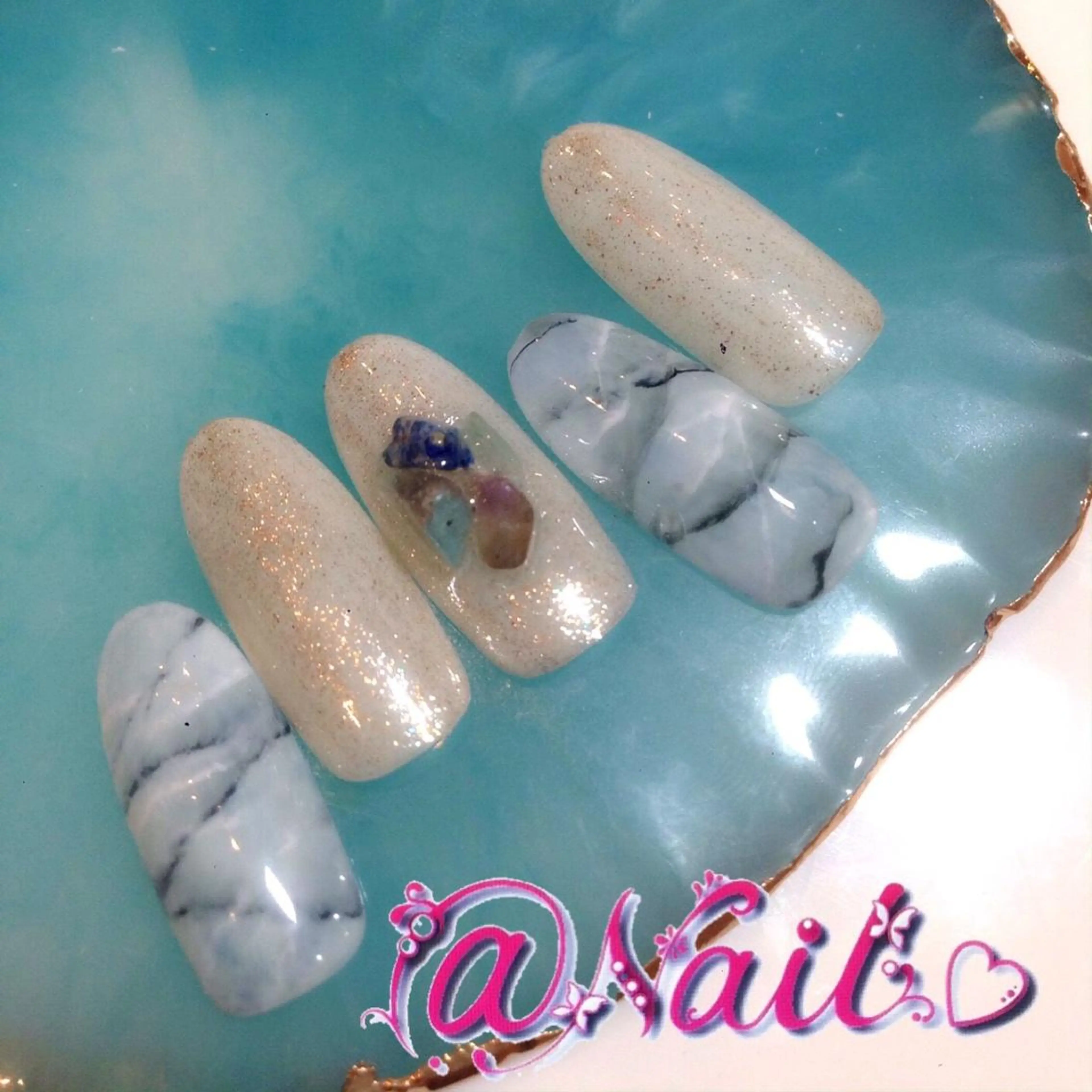 ネイル ネイルチップ 小尾 栞のネイルデザイン