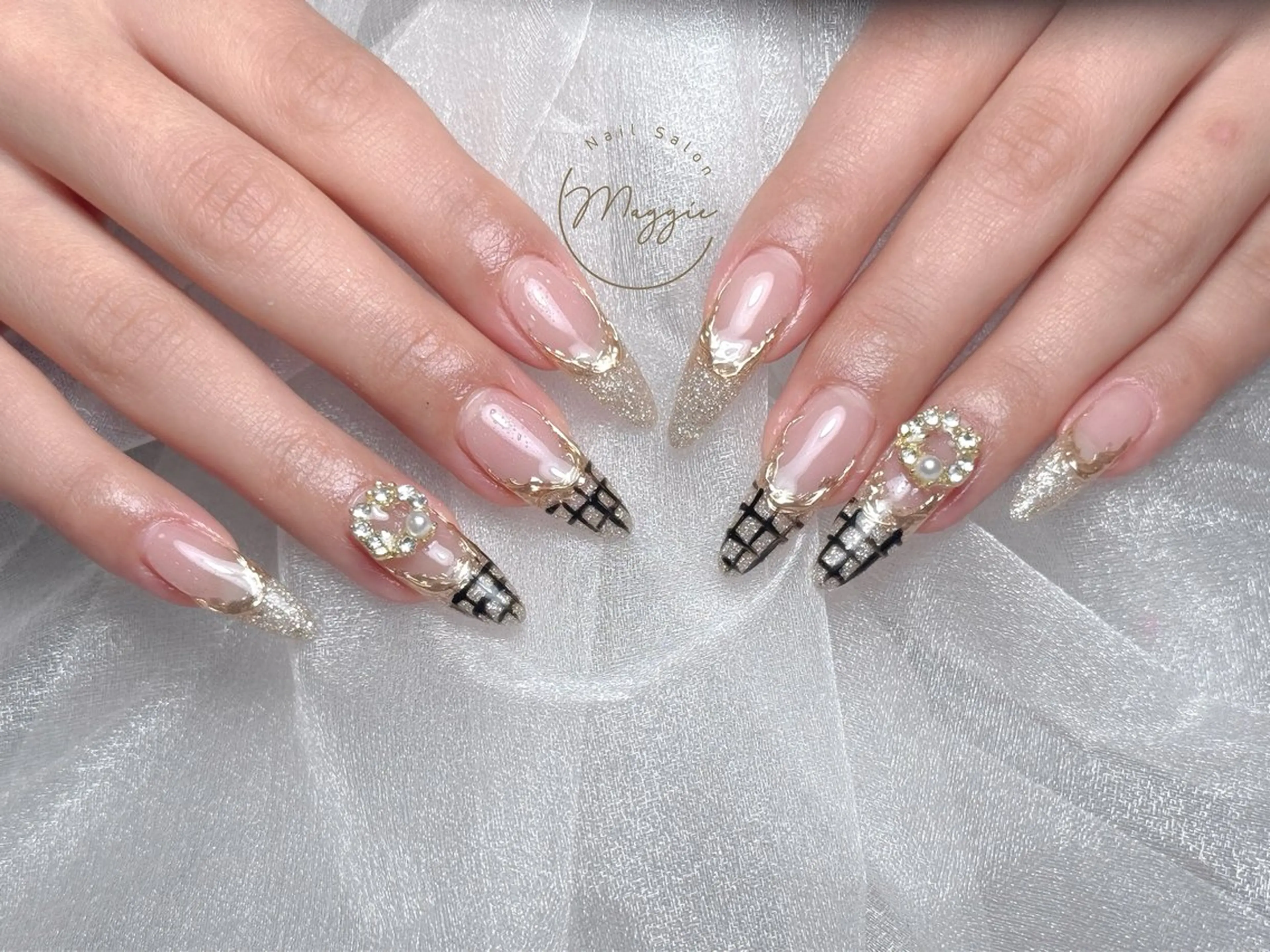 ネイル Maggie Nail🦩のネイルデザイン