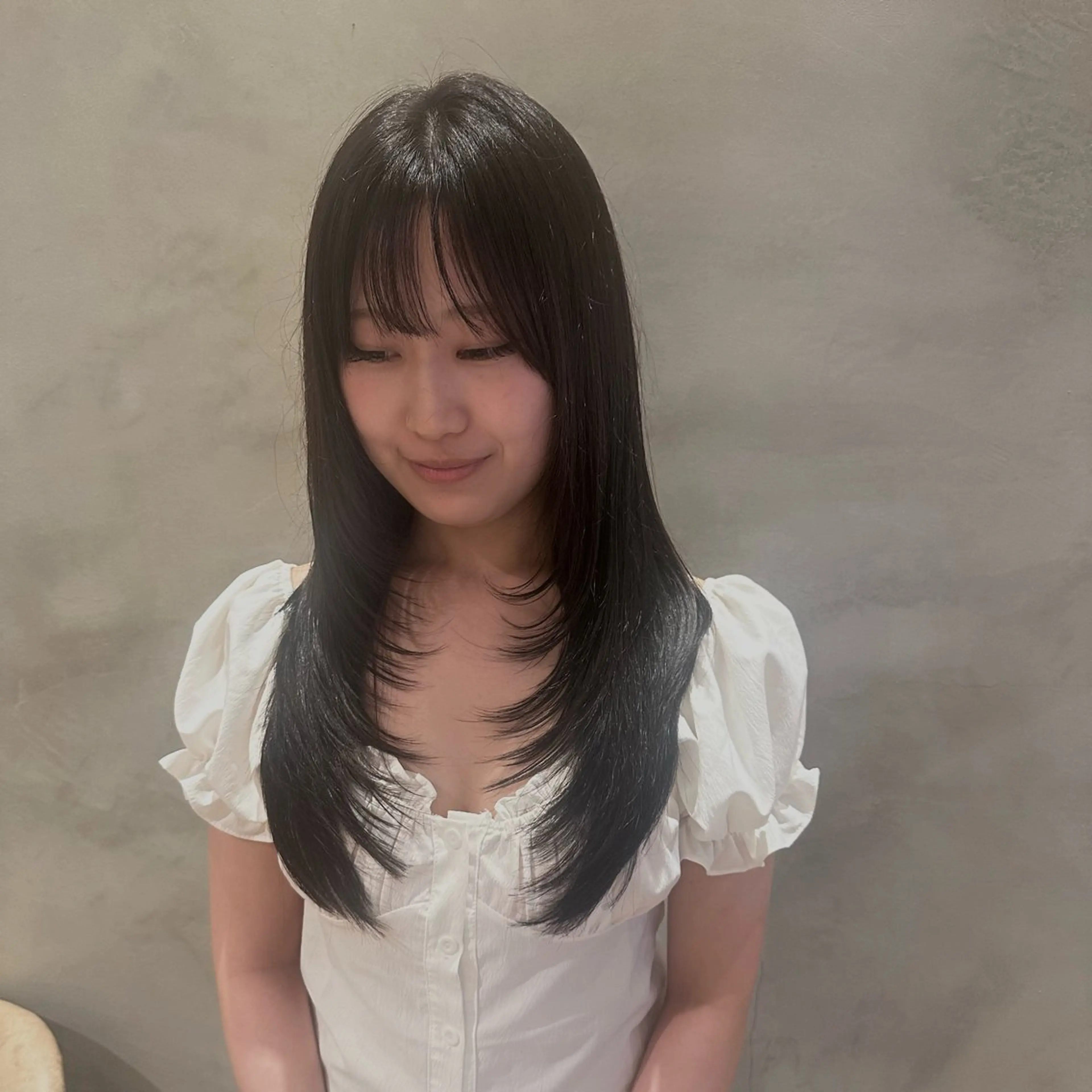 ロング カラー ハイレイヤー レイヤーカット カット ヘアカラー YU-KI 🐈‍⬛のヘアスタイル