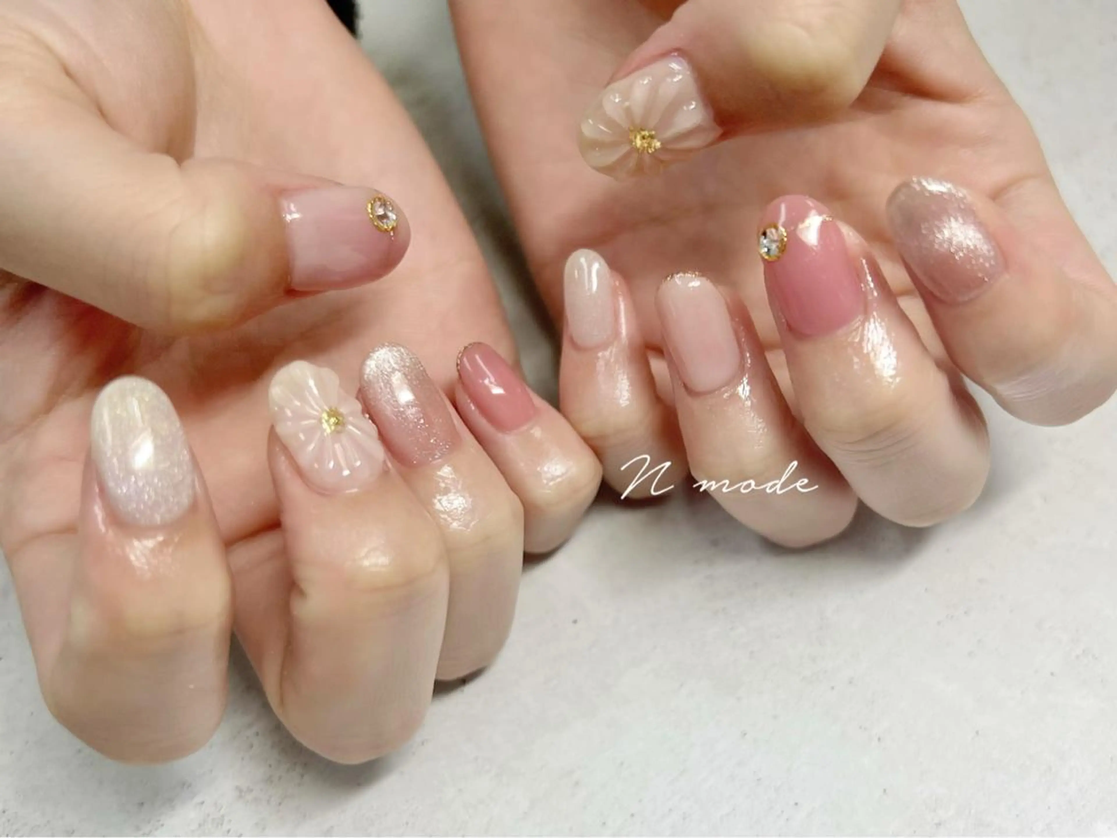 ネイル ハンドネイル NAIL 🎀 AIRIのネイルデザイン