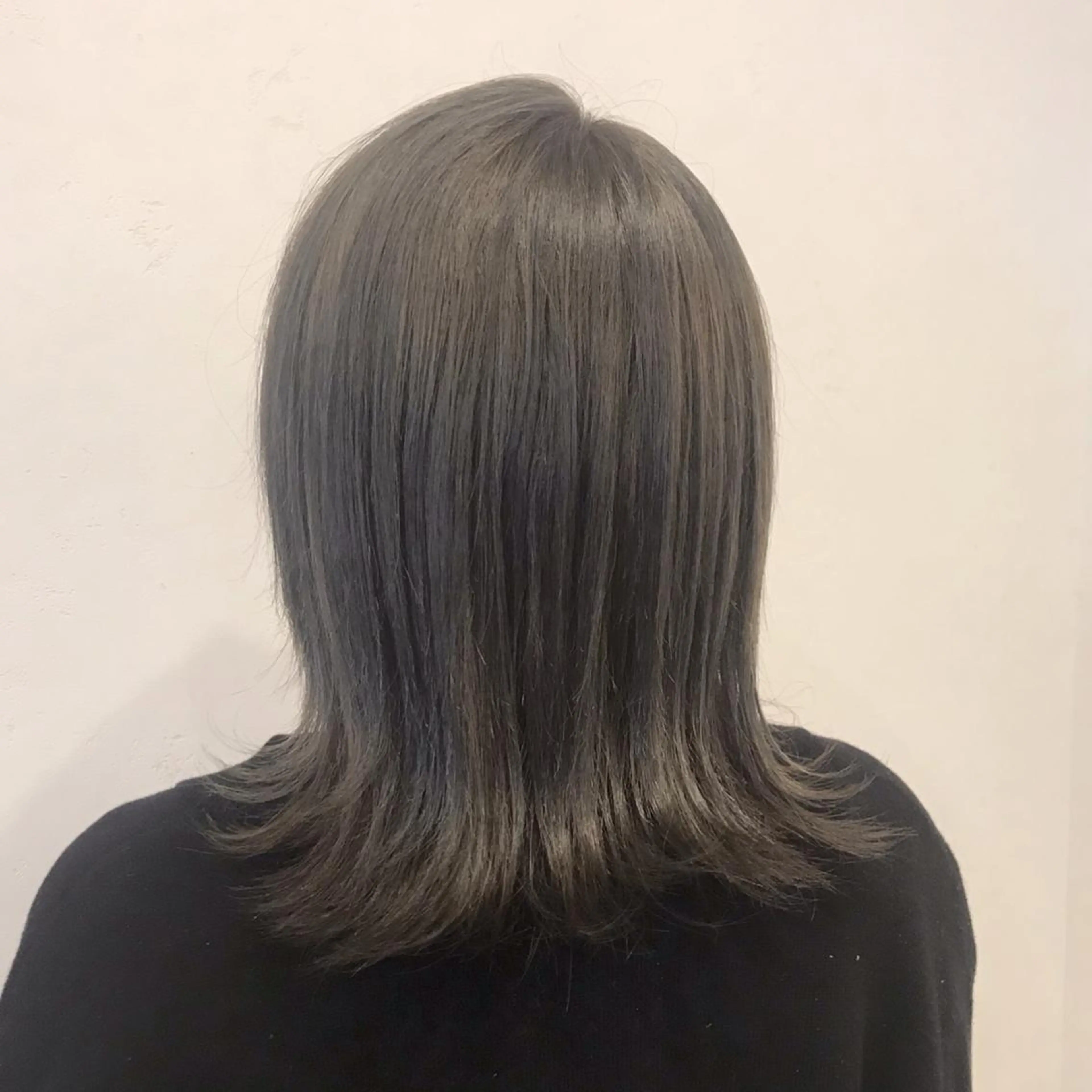 ミディアム カラー メンズ限定クーポン シェアサロン博多のヘアスタイル