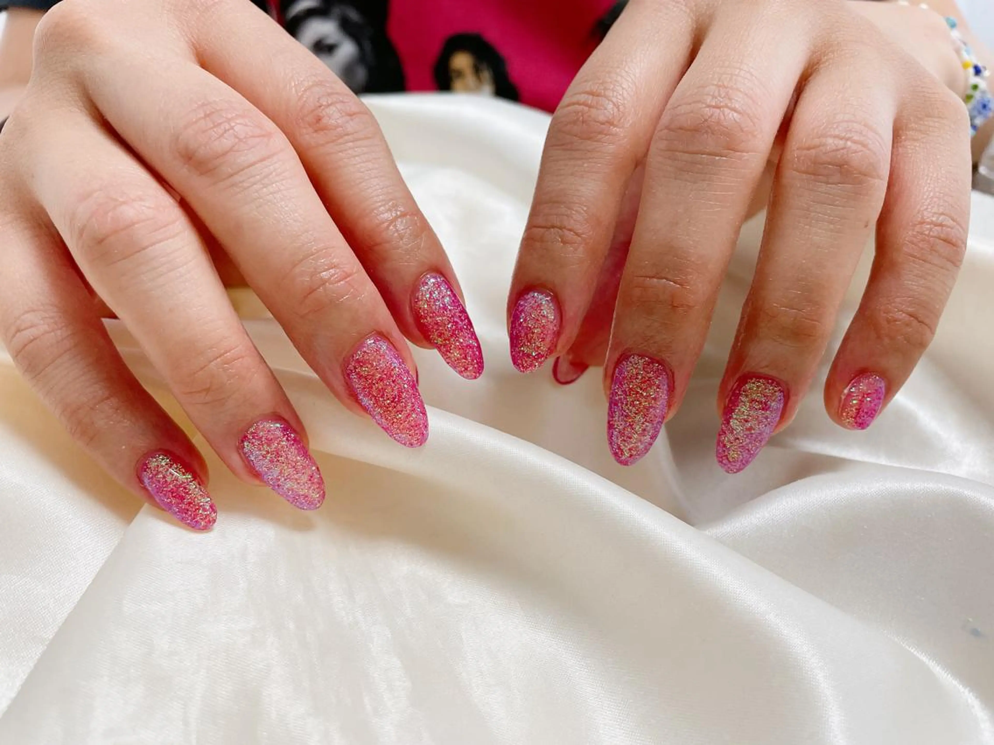 ネイル キラキラネイル ワンカラーネイル ピンク mogunail &blowのネイルデザイン