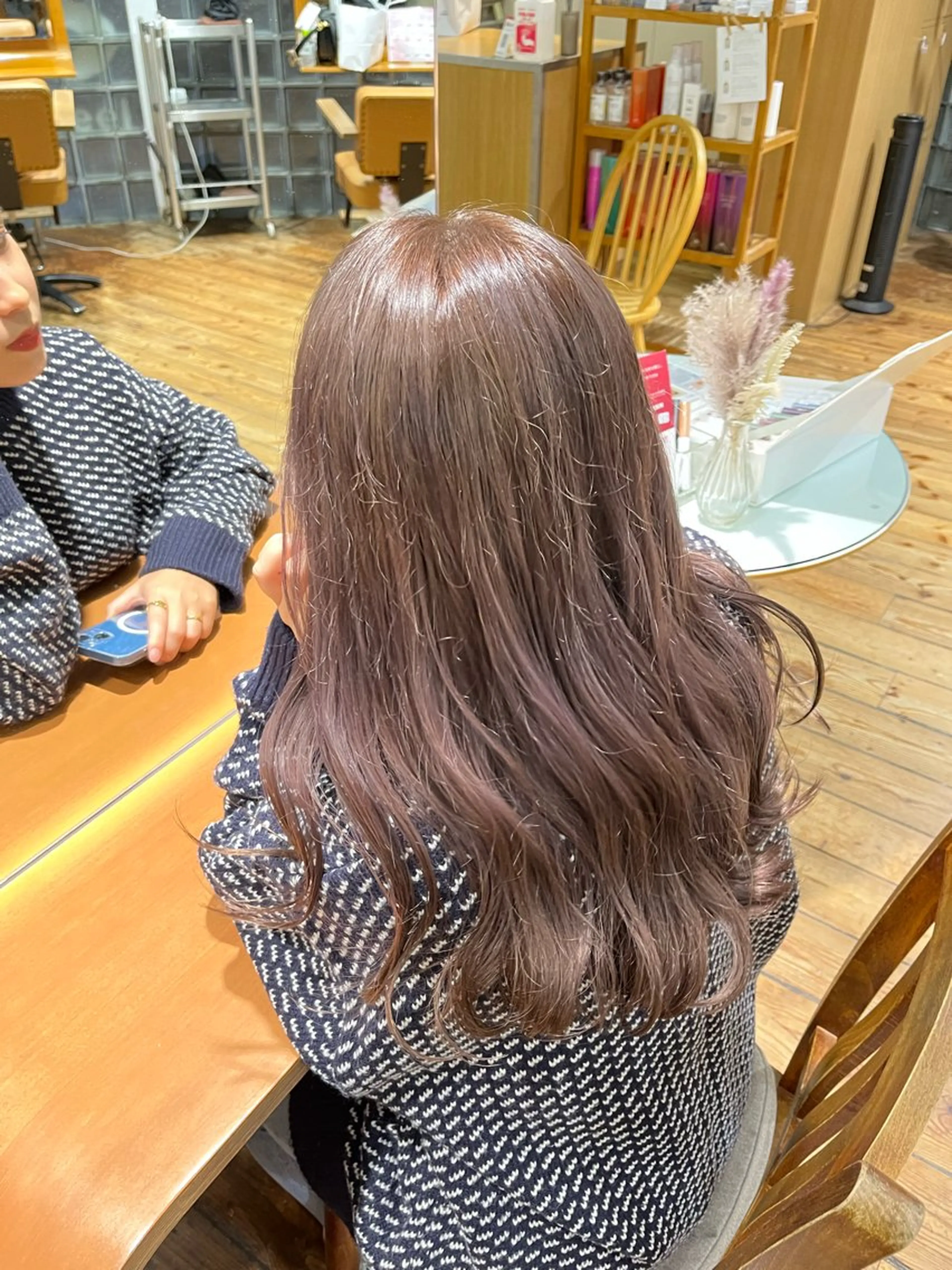 ロング カラー 🫧タカムラ ユカ/ 金沢文庫🫧のヘアスタイル