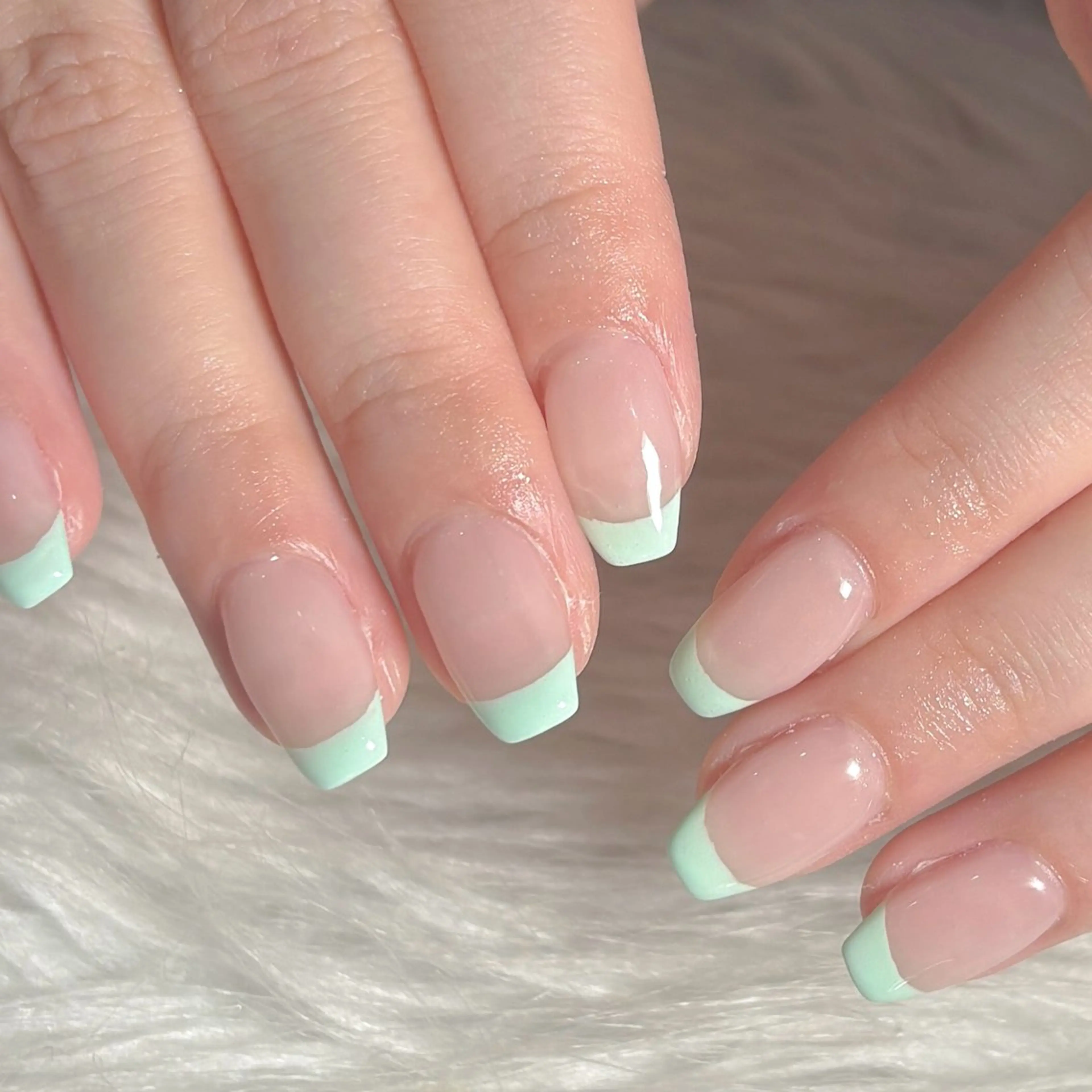 ネイル ハンドネイル LAVISH manaのネイルデザイン