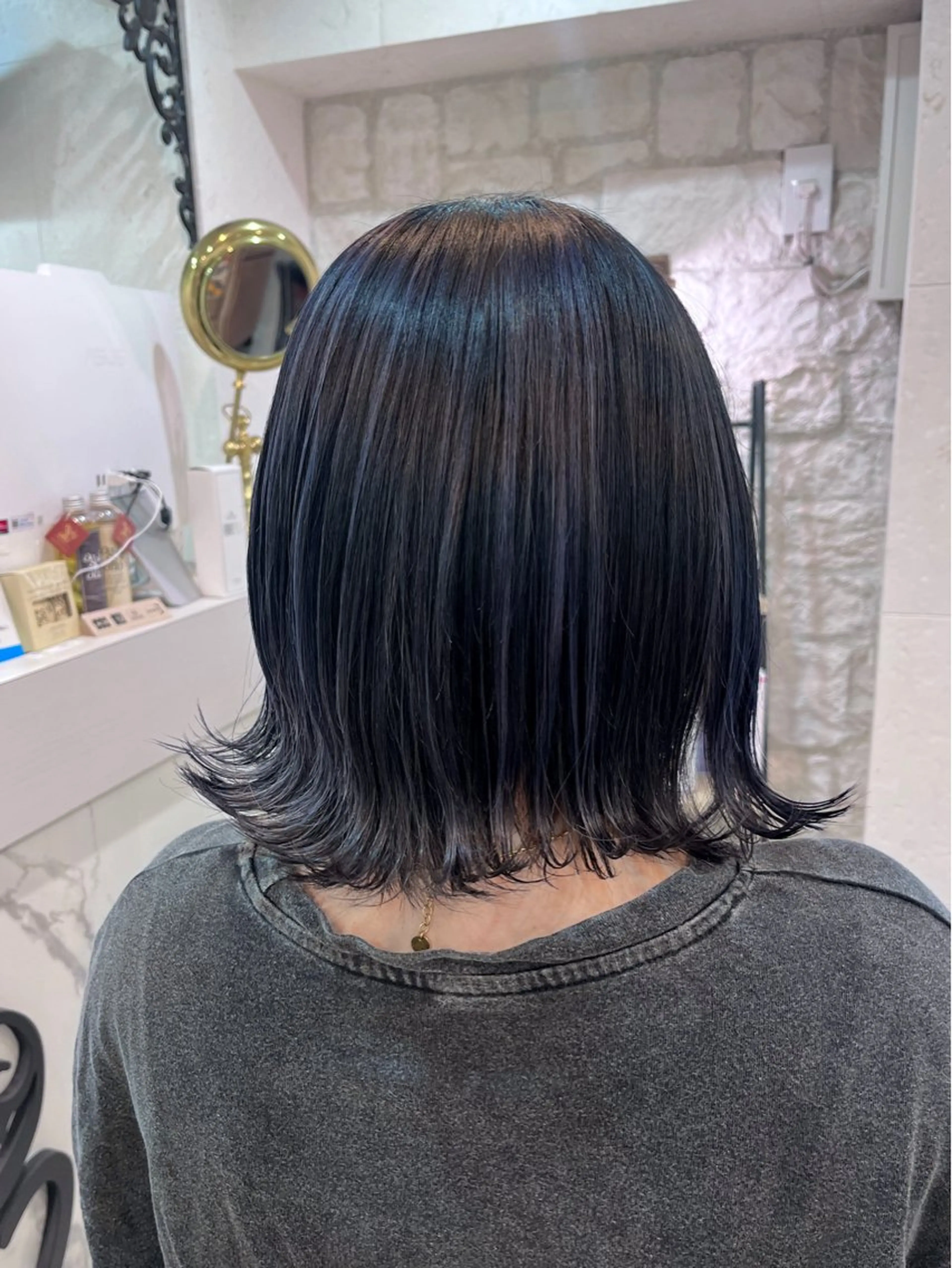 カラー ハイライトカラー シルバー 🫧Shanti🫧 ばんだいのヘアスタイル