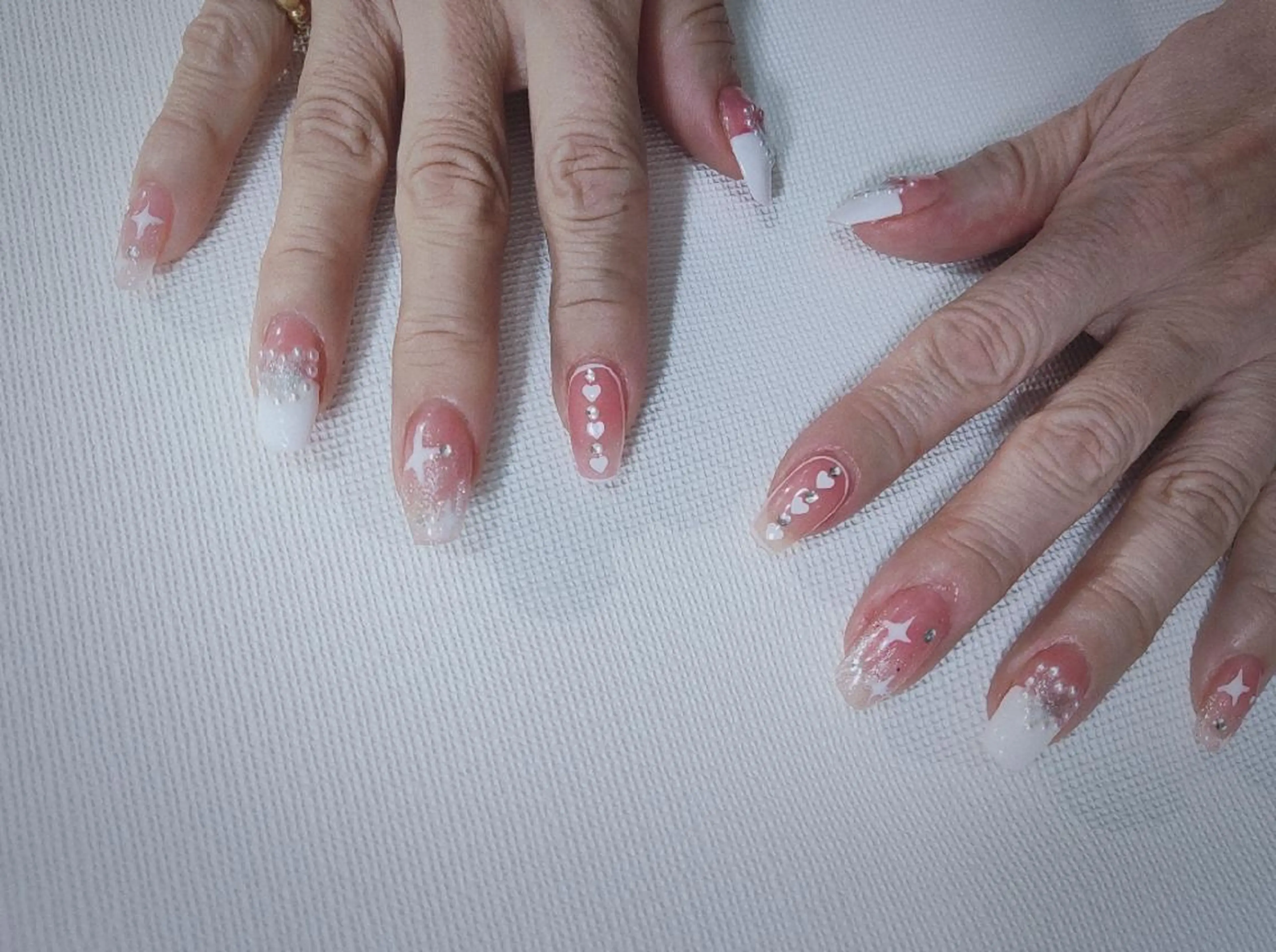 ネイル 横浜市中区曙町 E·U·Bネイルのネイルデザイン