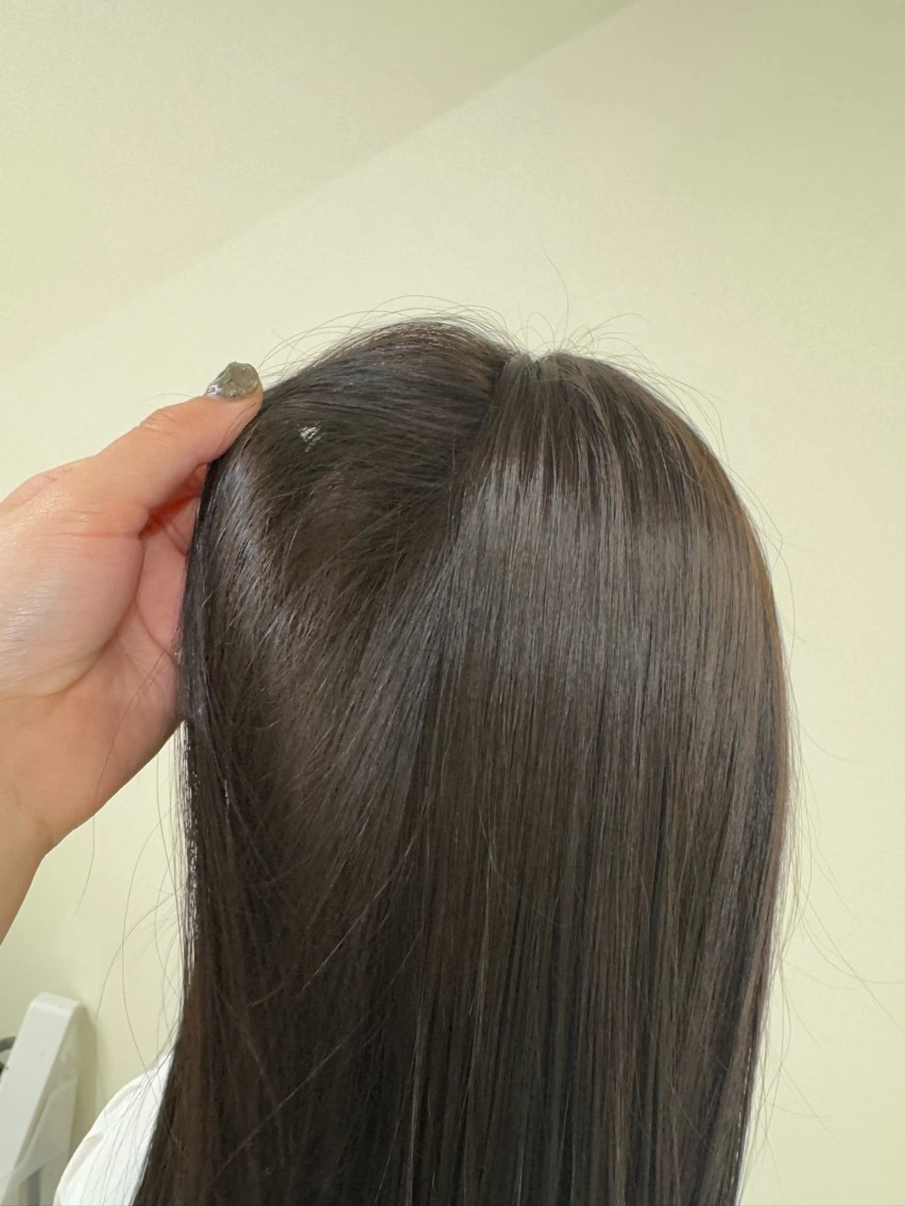 ロング カラー ゆ う あのヘアスタイル