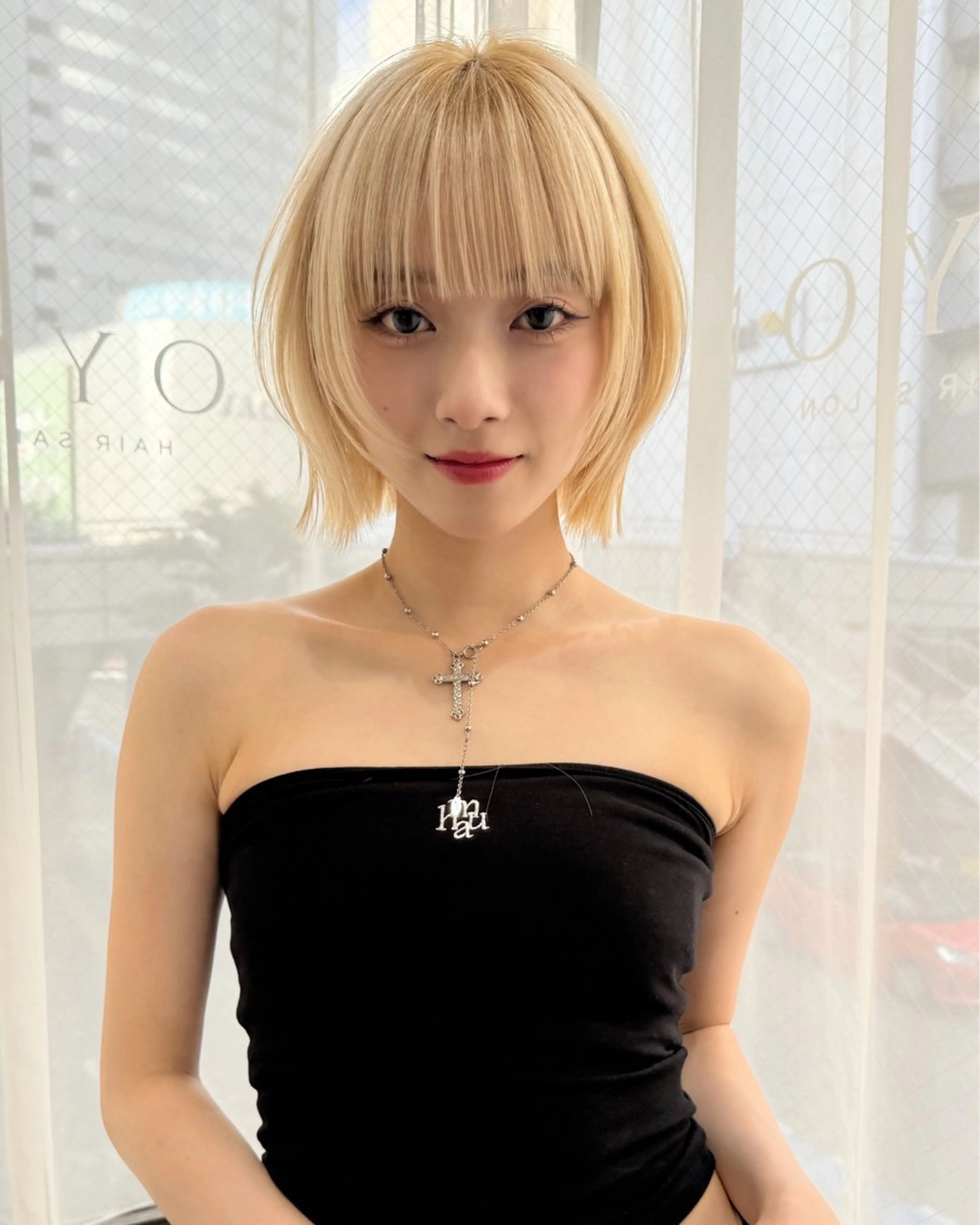 ショート ボブ 顔まわりレイヤー レイヤーカット 戸張 翔太のヘアスタイル