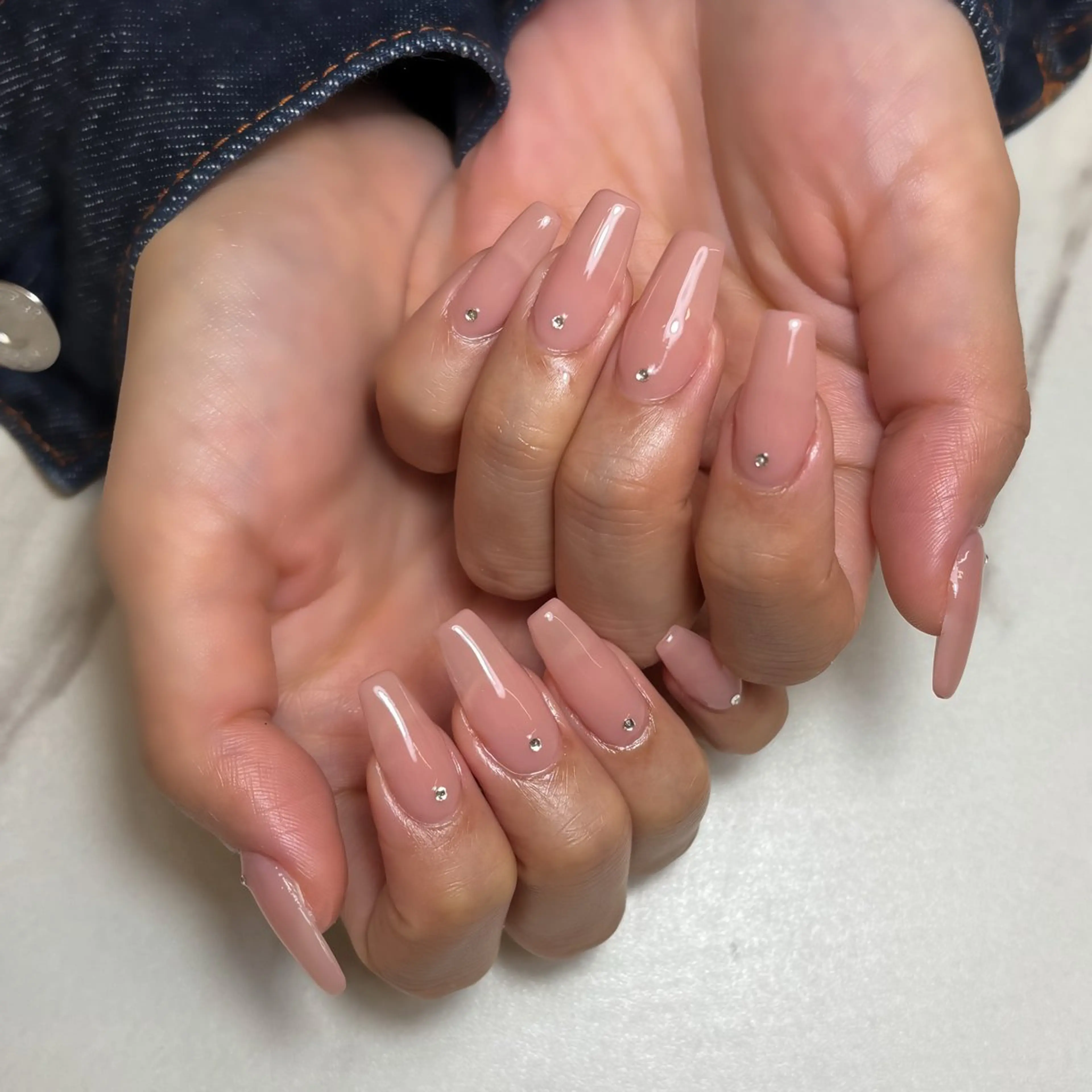 ネイル マグネットネイル ニュアンスネイル ワンカラーネイル ワンホンネイル ハンドネイル zuki🌔nail ┆堺筋本町・心斎橋のネイルデザイン