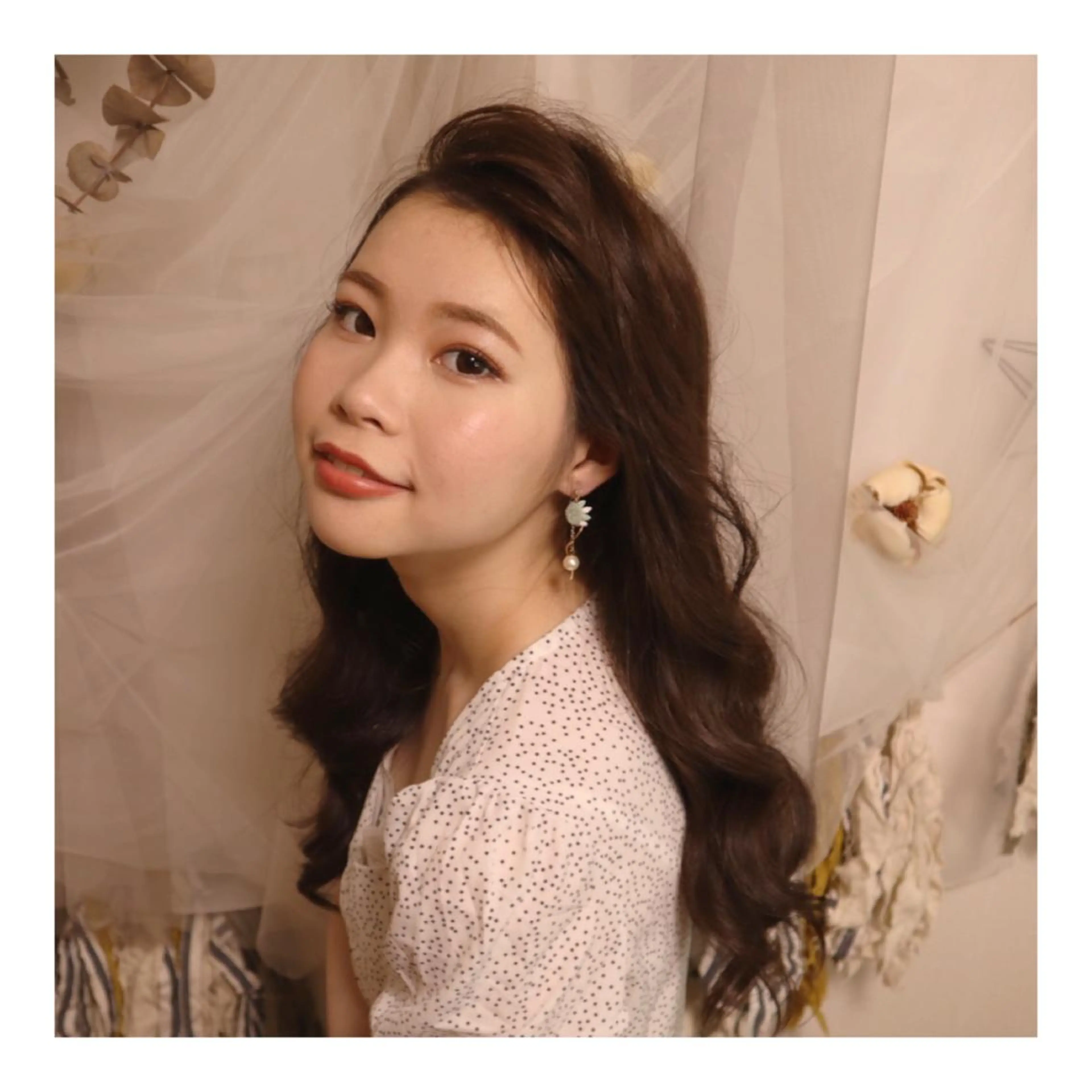 ロング ヘアアレンジ ヘアアンドメイクムタ 新居のヘアスタイル