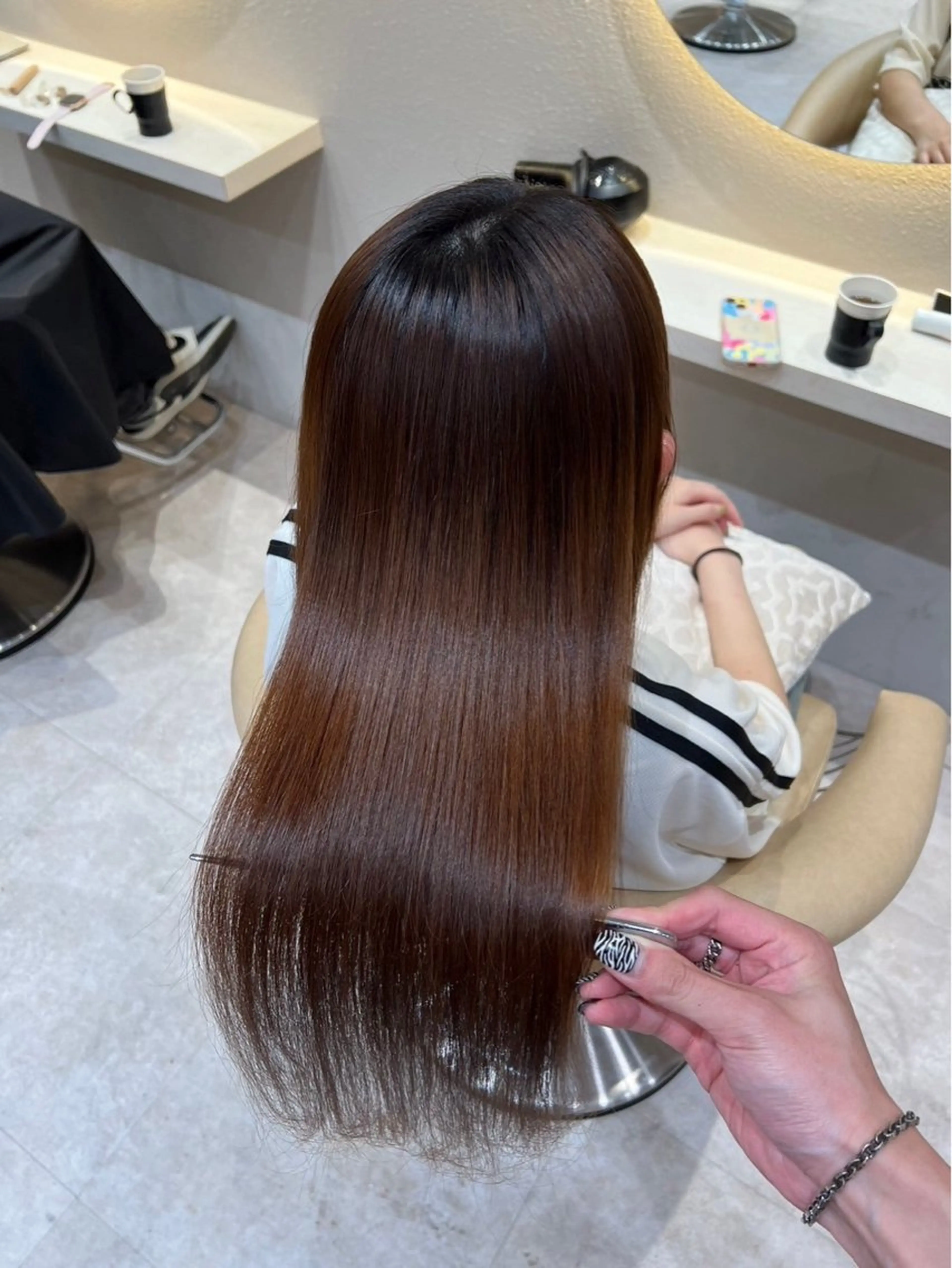 ロング 縮毛矯正 ブリーチ🌟リタッチ 🎠KANON🎡のヘアスタイル