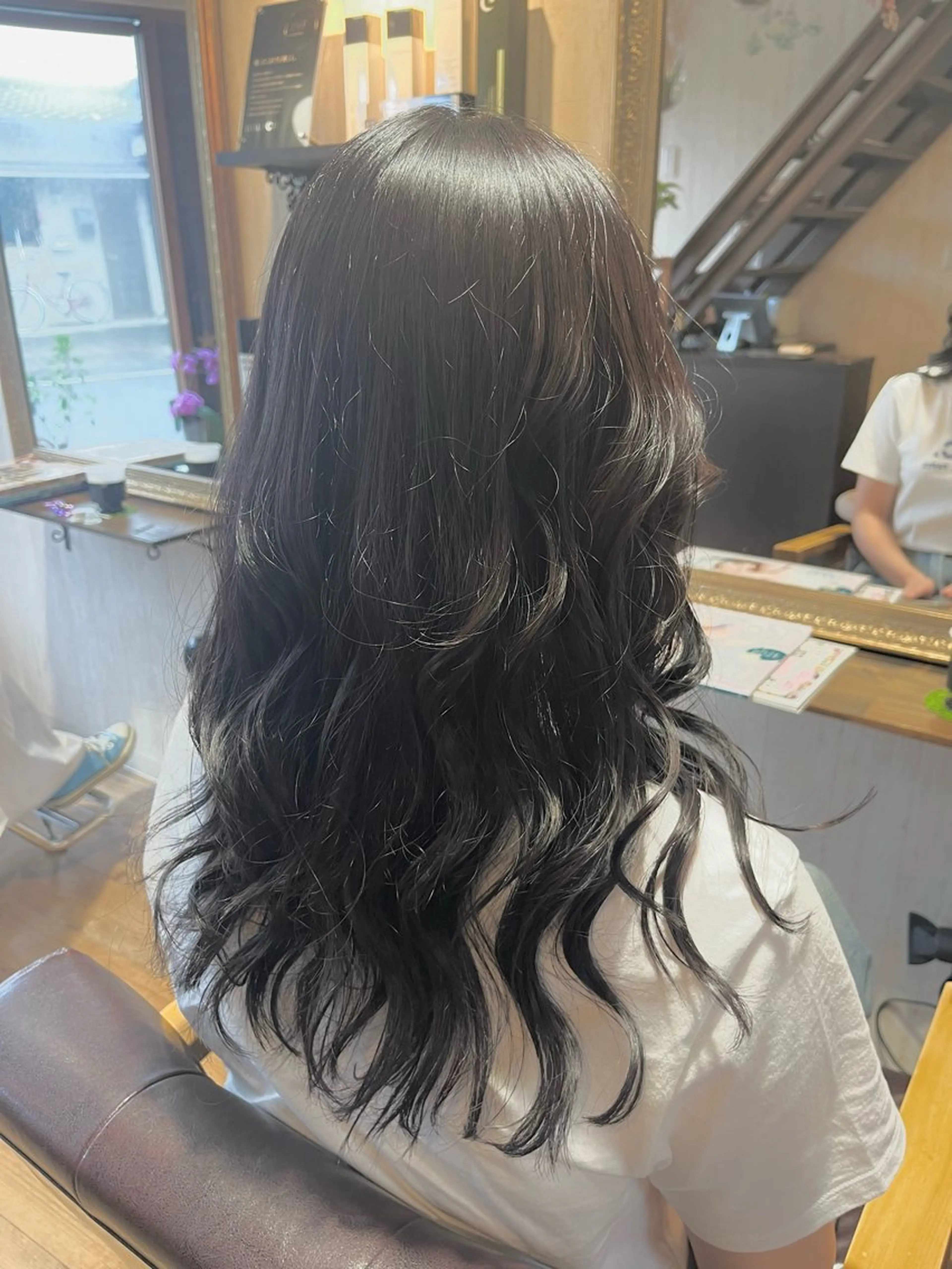 ロング カラー レイヤーカット ロング . Lｉｅのヘアスタイル