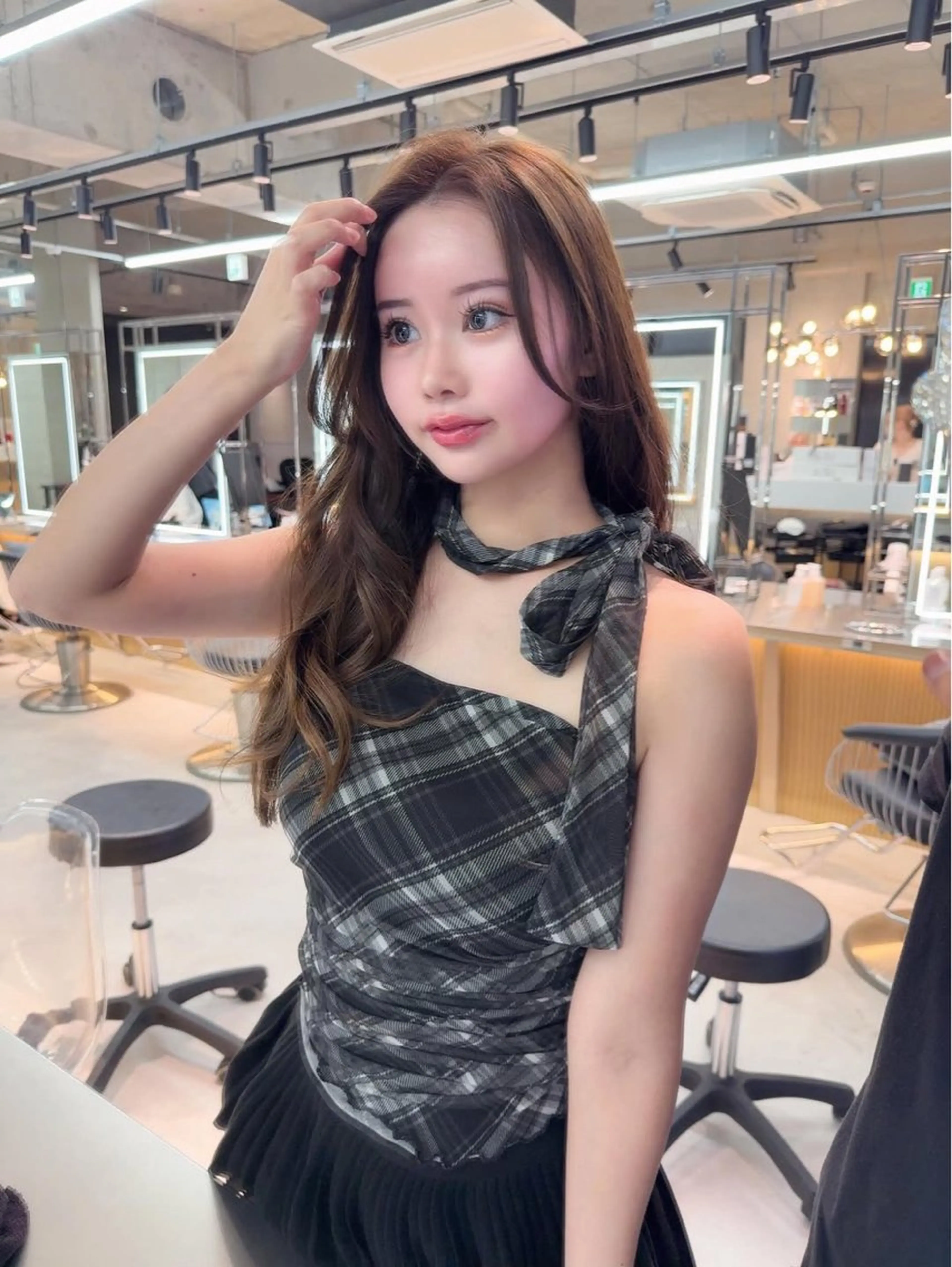 ミディアム カラー ベージュカラー レイヤーカット 縮毛矯正 【博多髪質改善】 吉村　清志のヘアスタイル