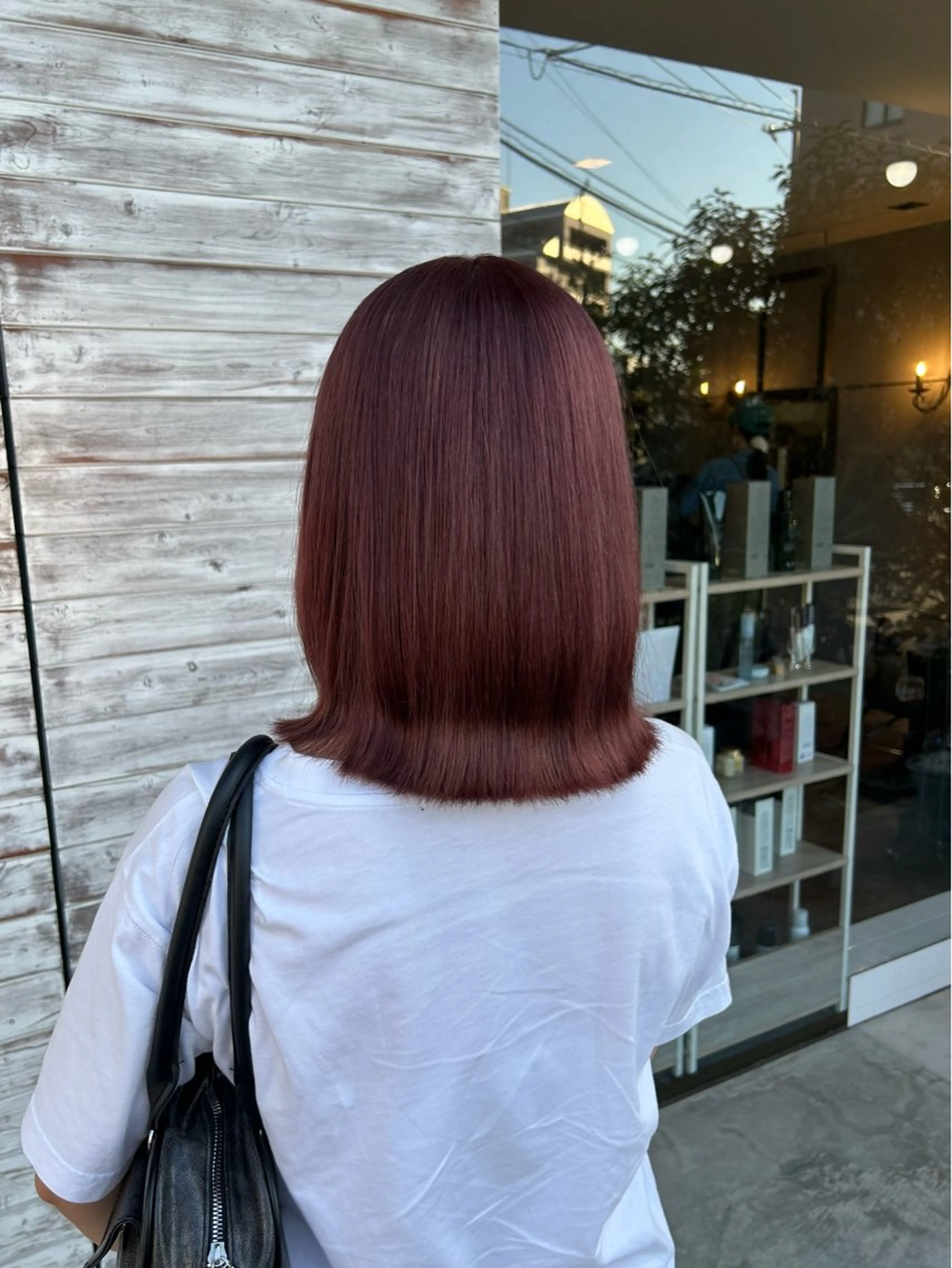 カラー ブリーチ ピンクカラー レッドカラー Sign 竹元 夢叶のヘアスタイル